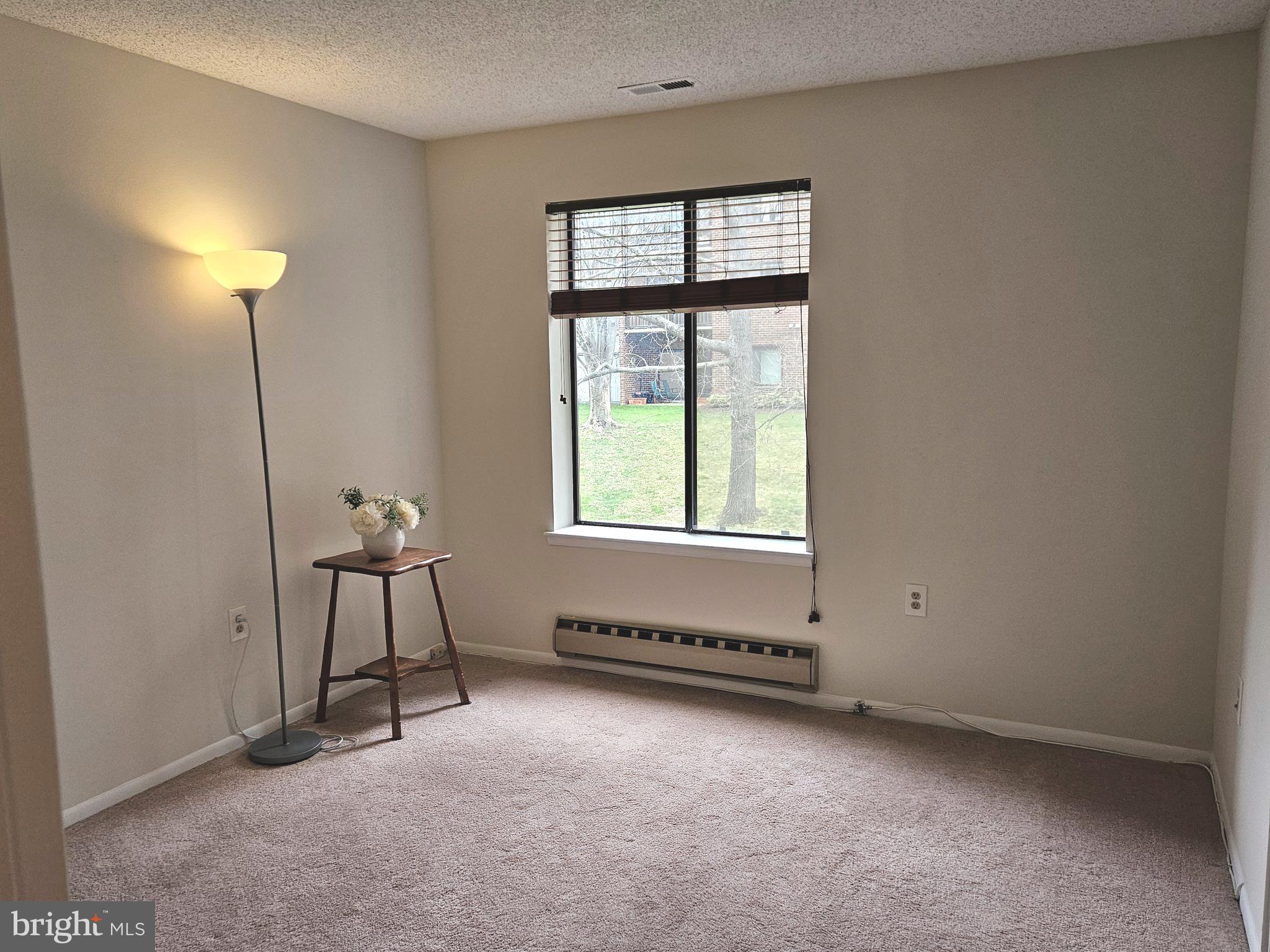 LEISURE WORLD - Residential