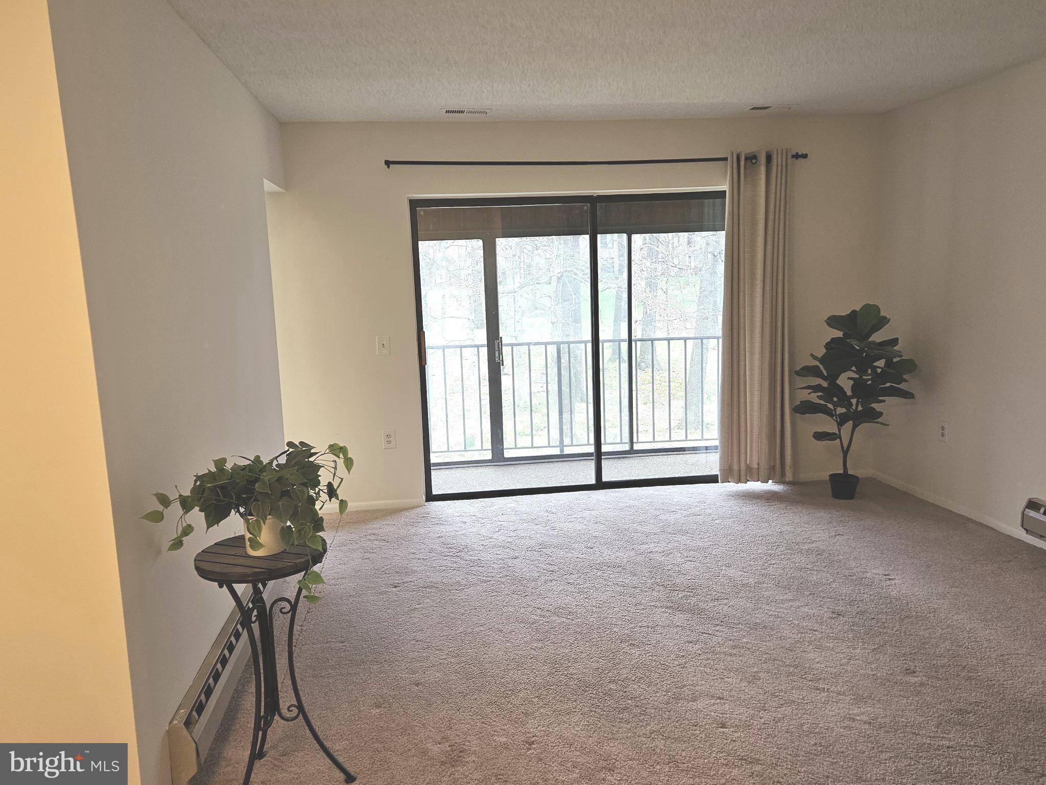 LEISURE WORLD - Residential