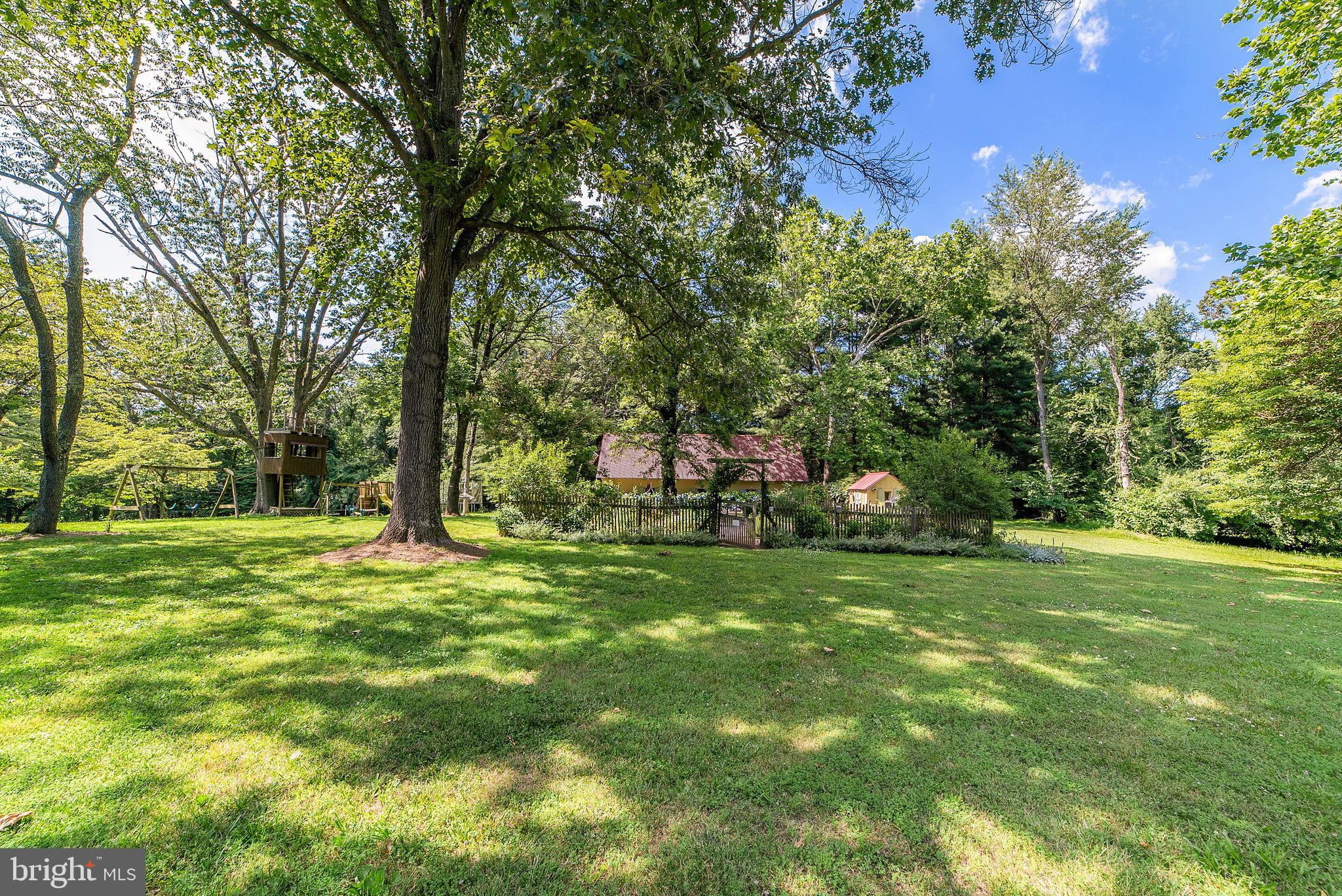 ATOKA CHASE - Residential