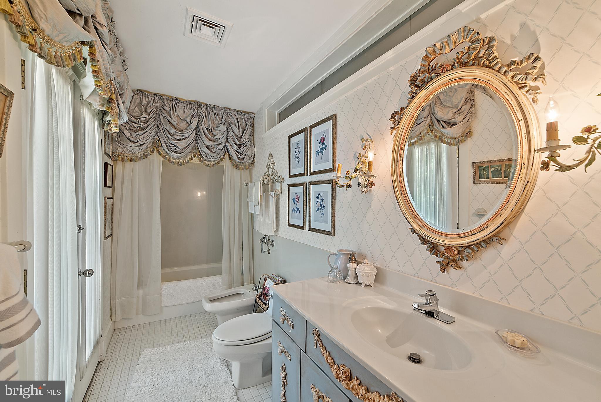 ATOKA CHASE - Residential