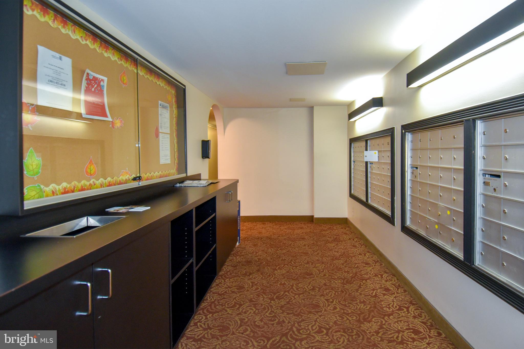 LAKESIDE TERRACE - Residential