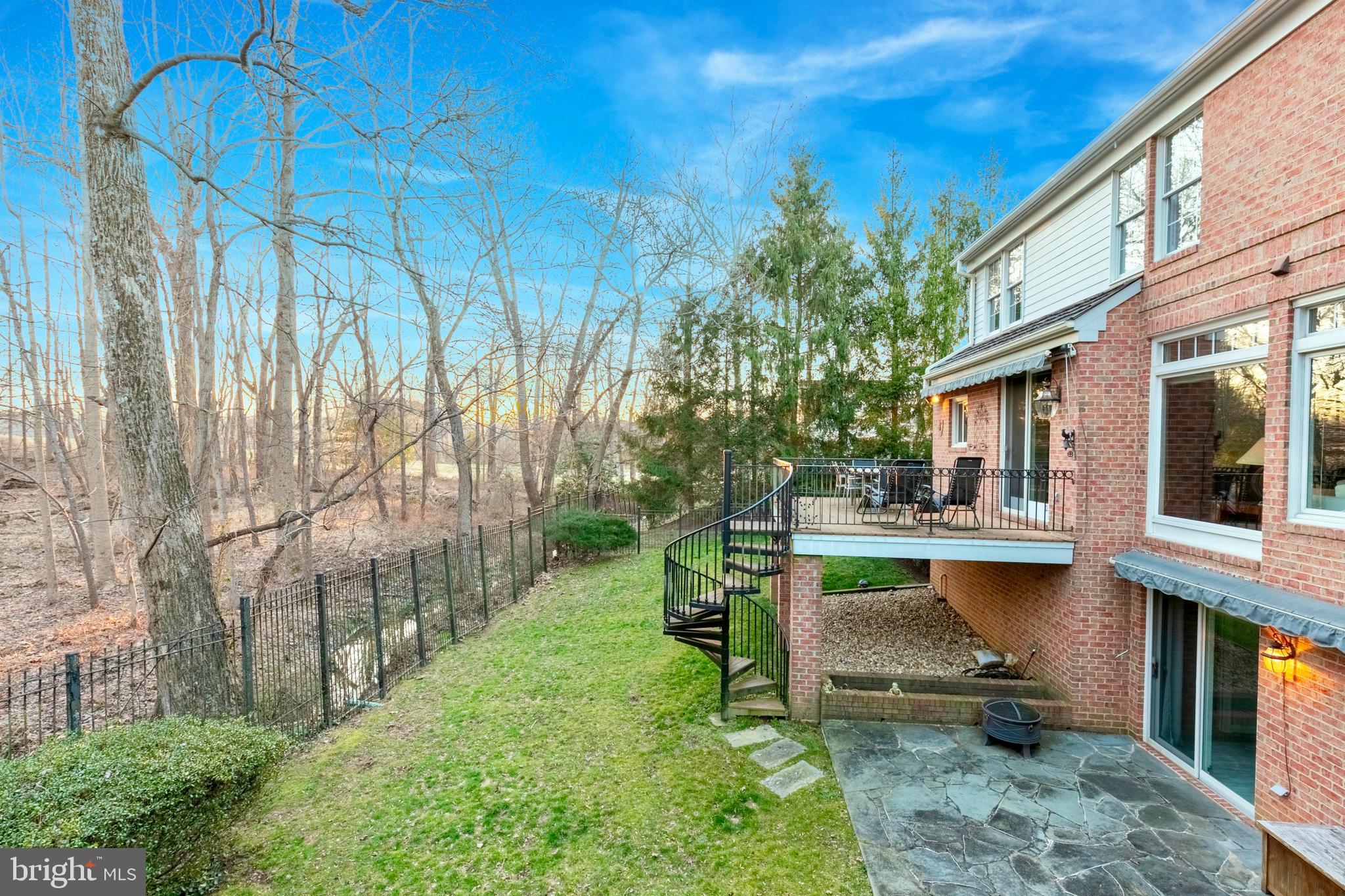 AVENEL - Residential