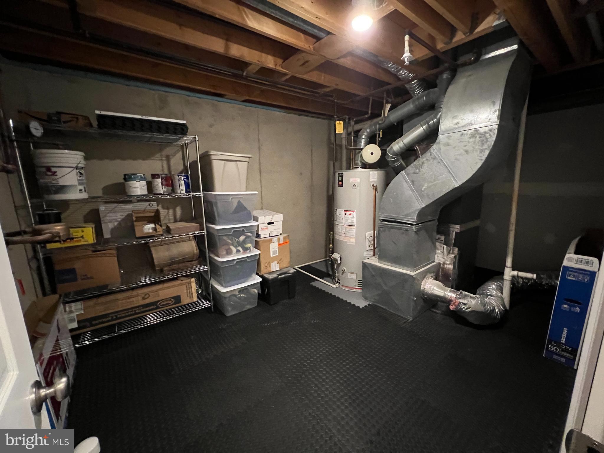 THE FOREST AT HUNTERS MI - Residential