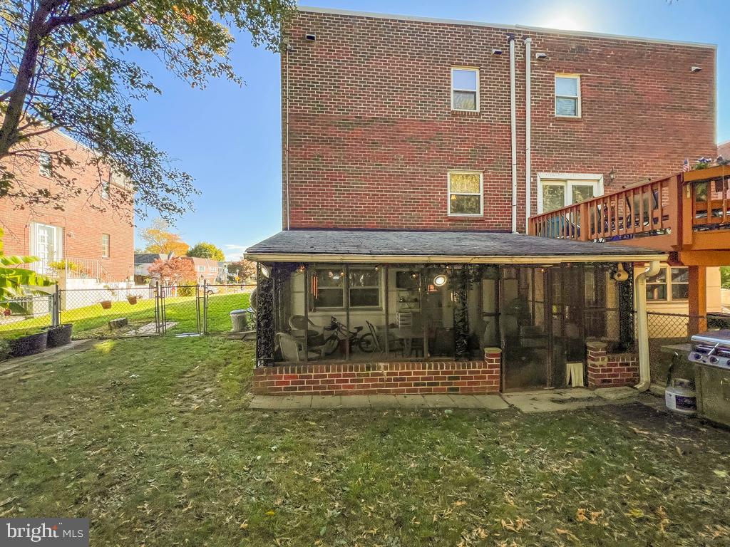 SOMERTON - Residential