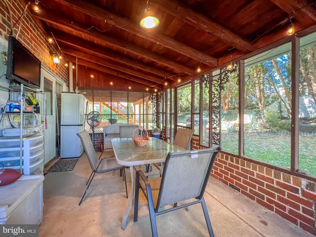 SOMERTON - Residential