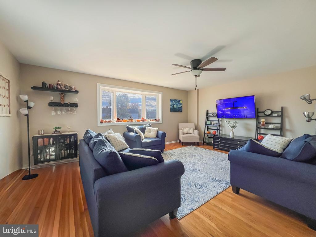 SOMERTON - Residential