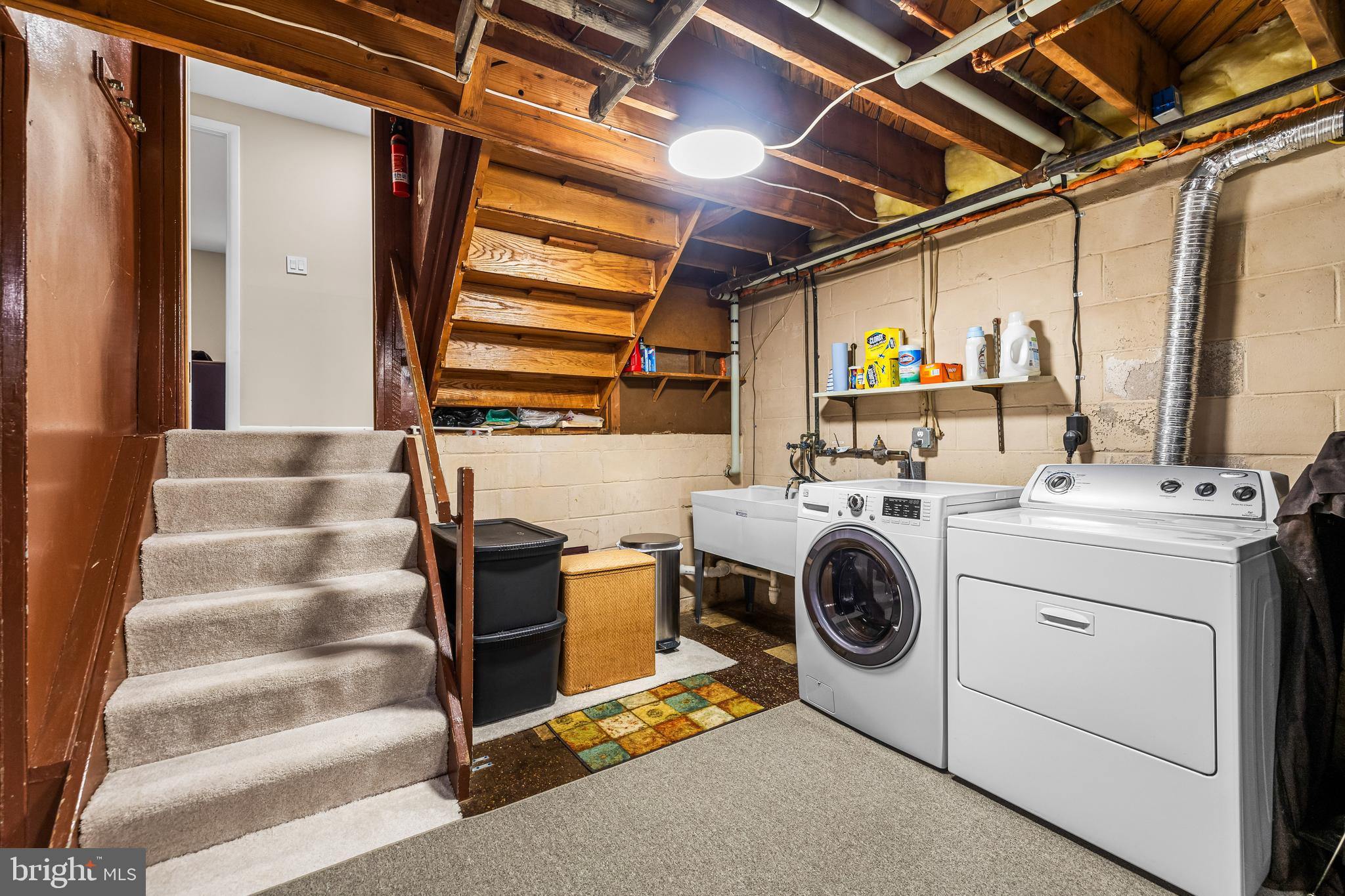 CAMPUS HILLS - Residential