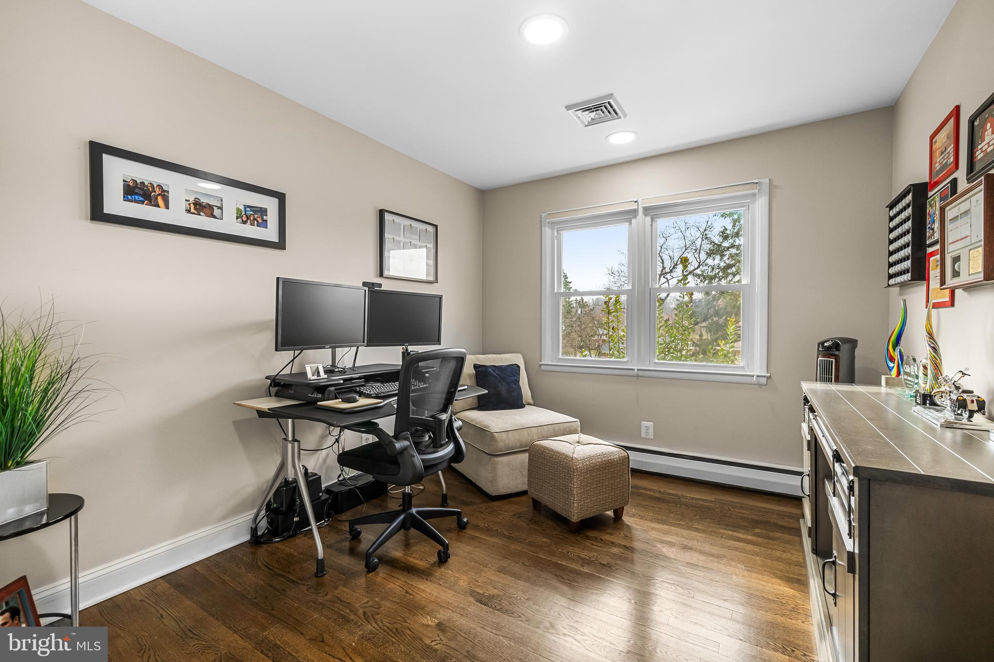 CAMPUS HILLS - Residential