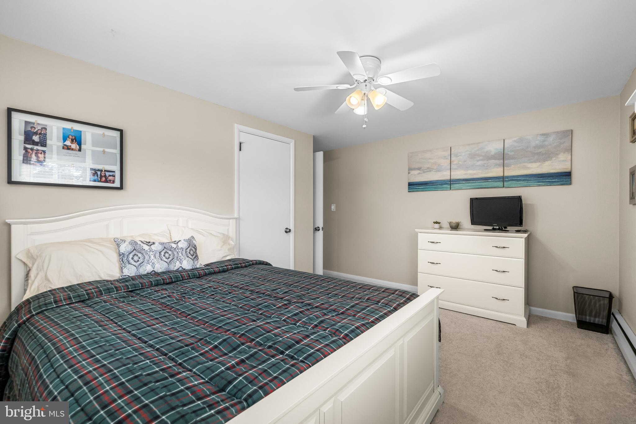 CAMPUS HILLS - Residential