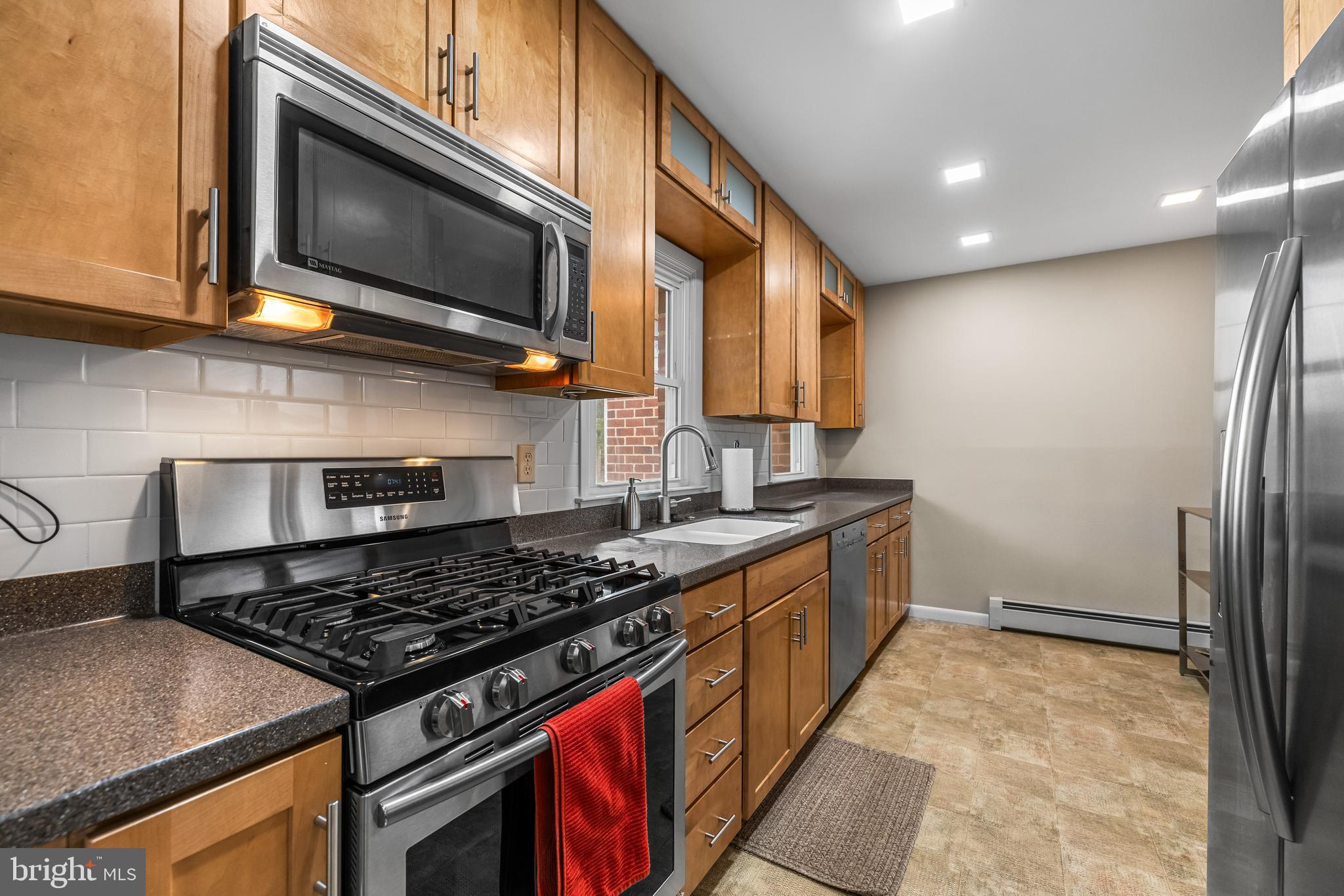 CAMPUS HILLS - Residential