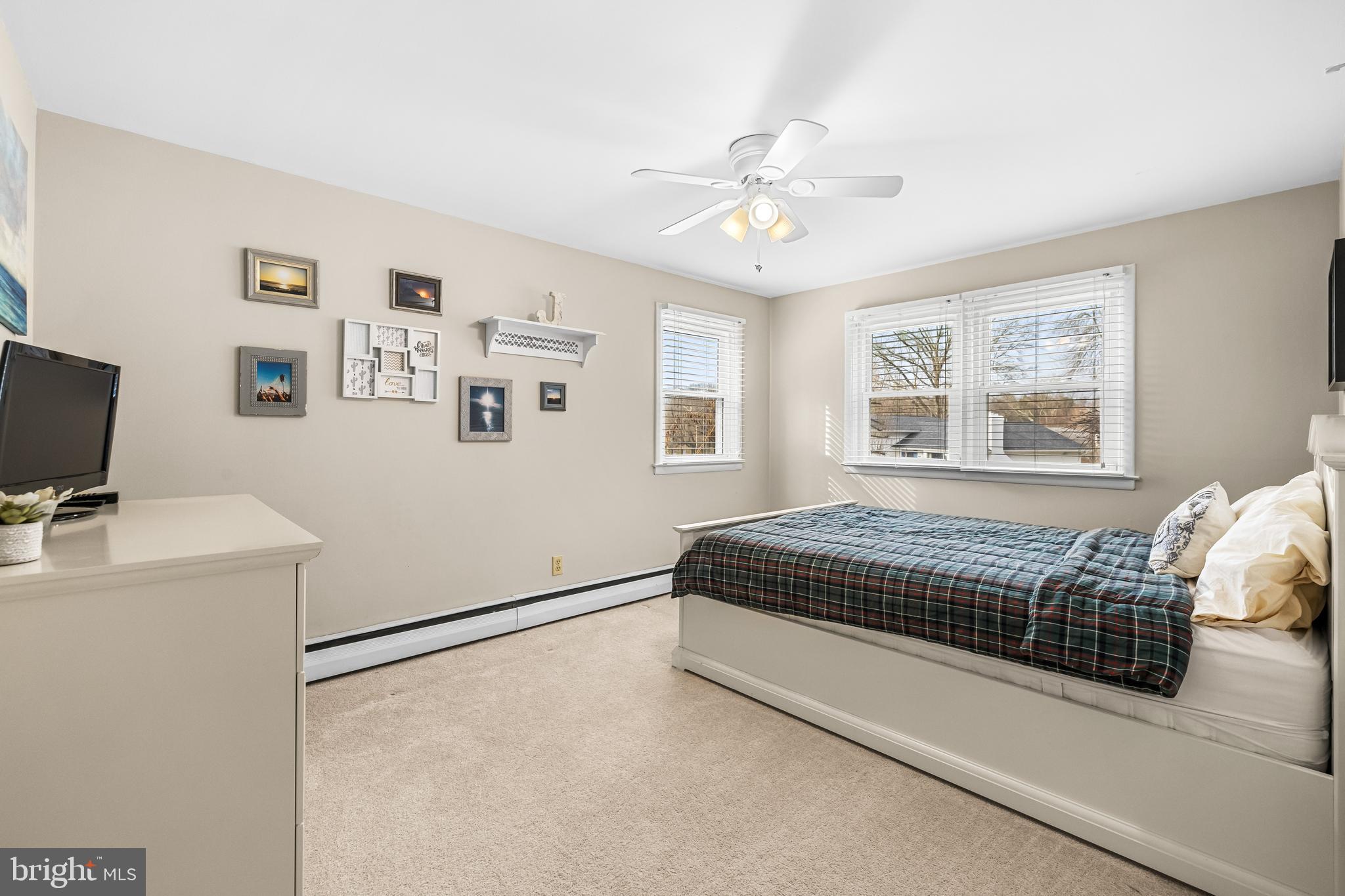 CAMPUS HILLS - Residential