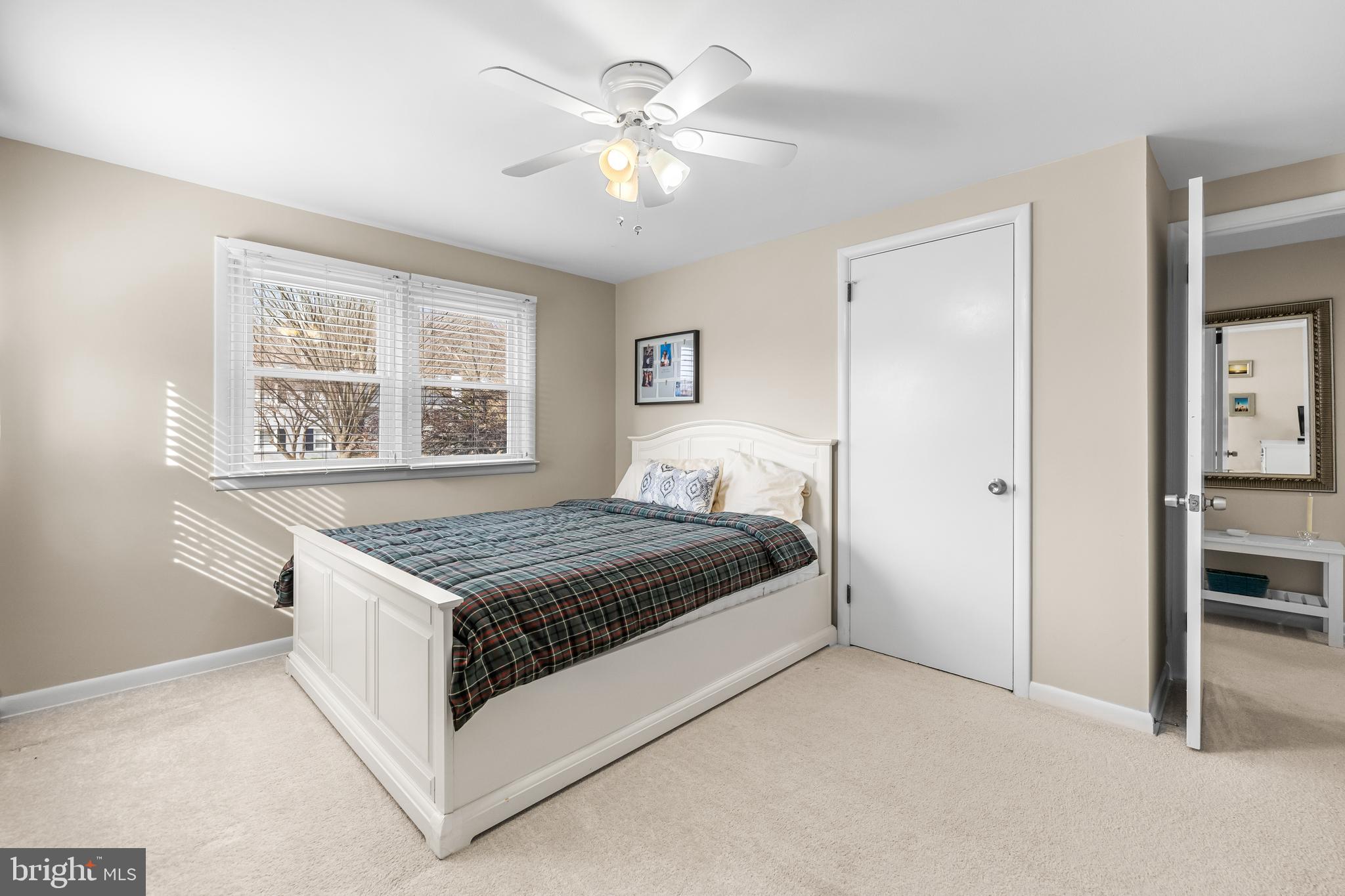 CAMPUS HILLS - Residential