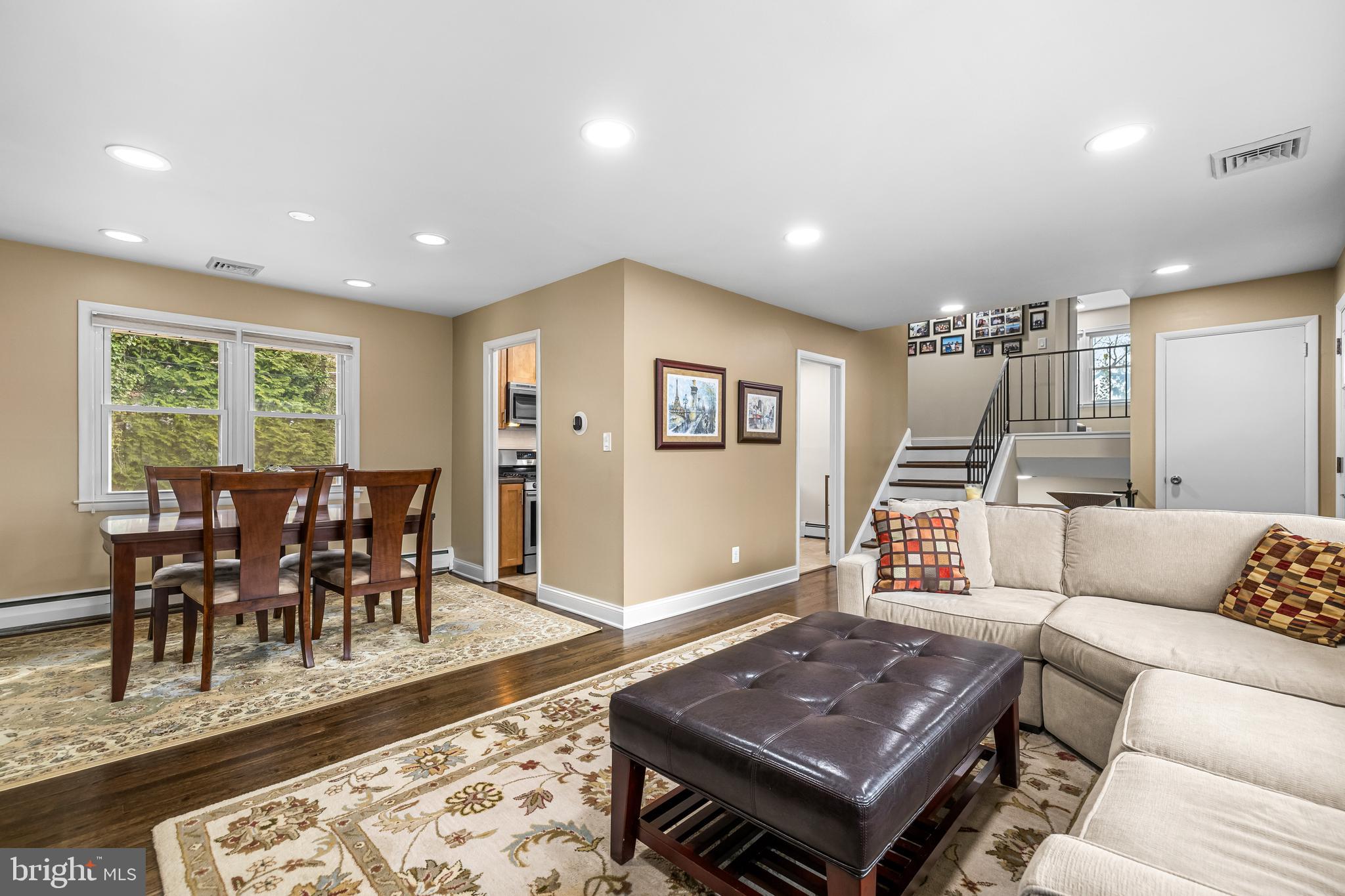 CAMPUS HILLS - Residential