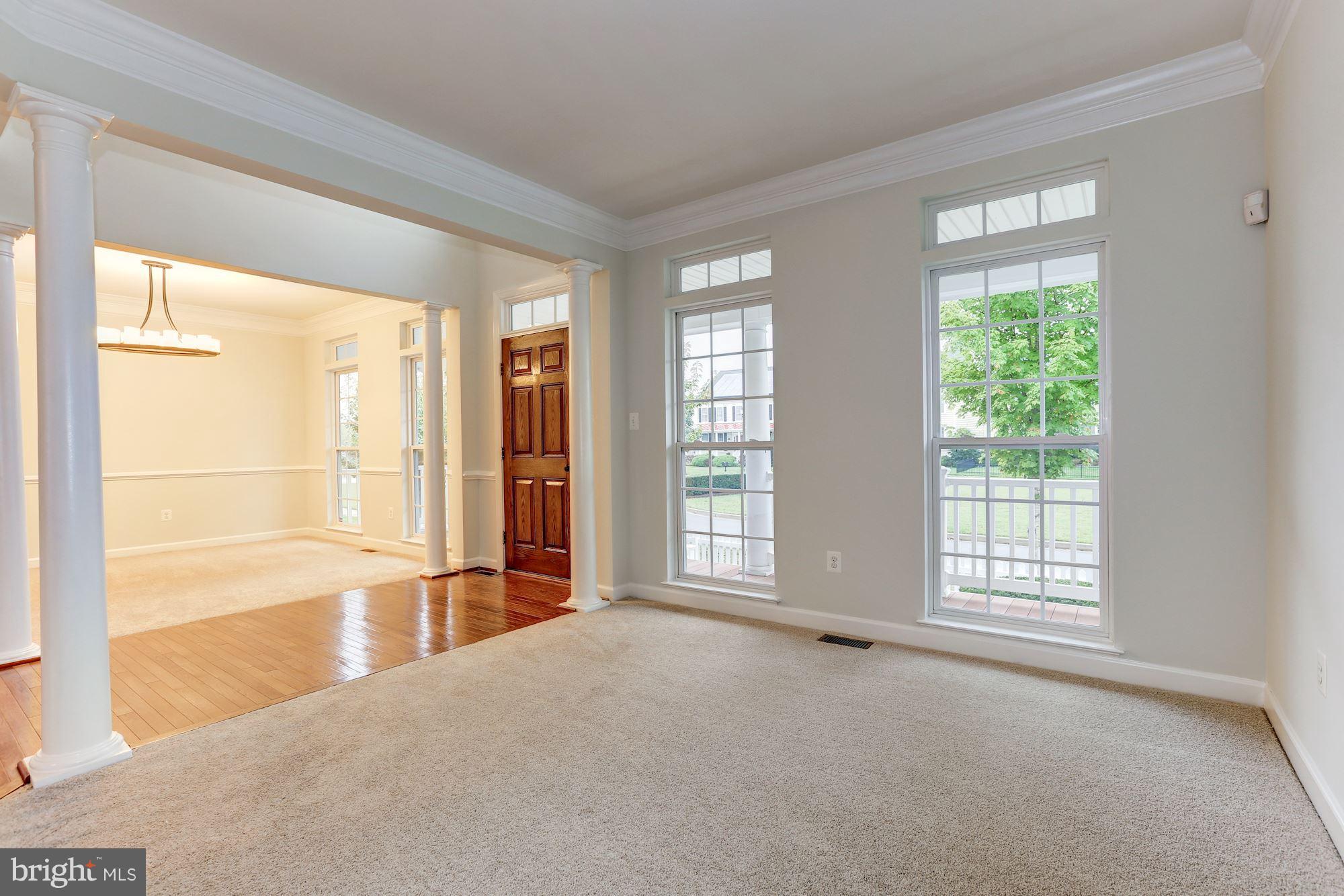 ADAMSTOWN COMMONS - Residential Lease