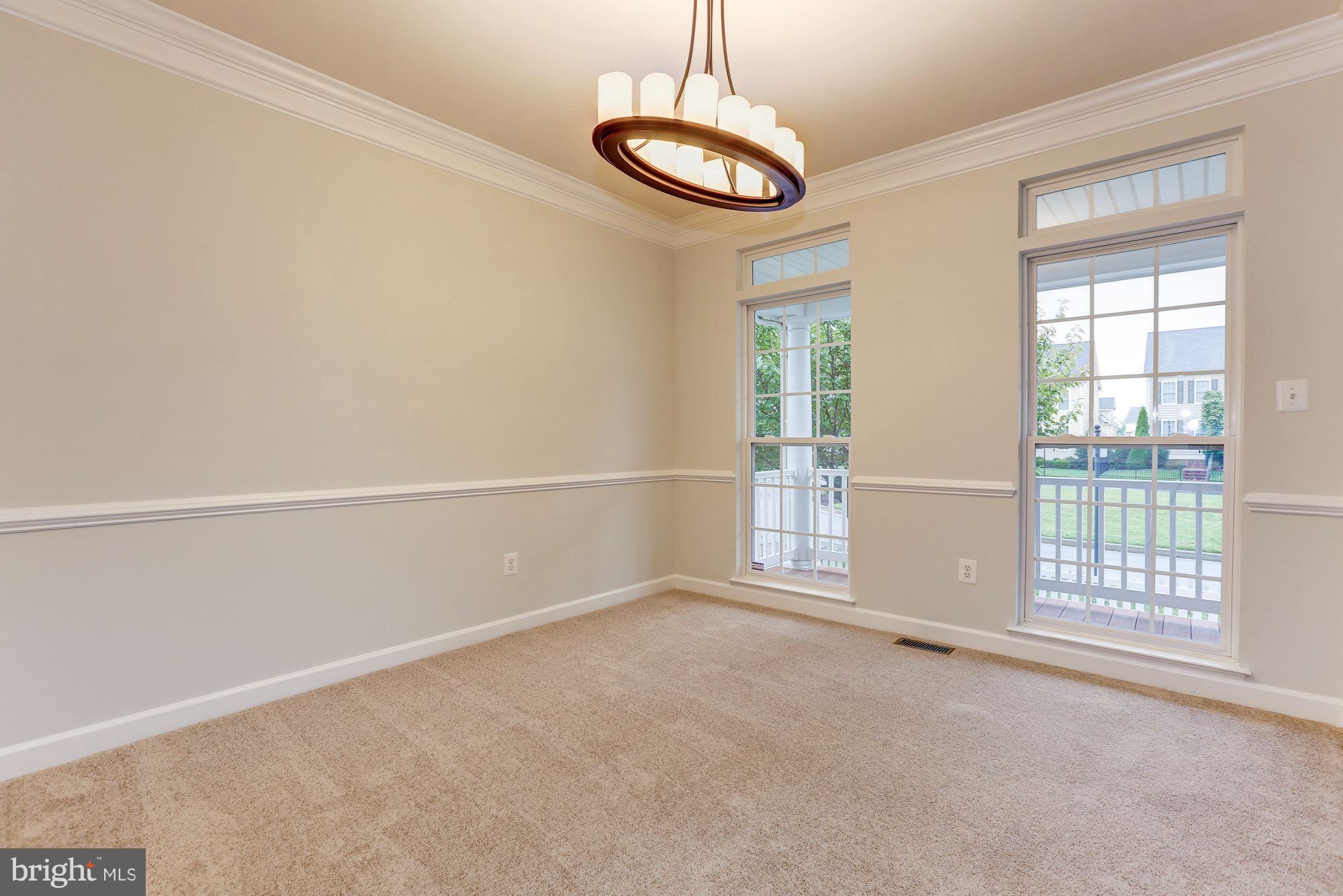 ADAMSTOWN COMMONS - Residential Lease