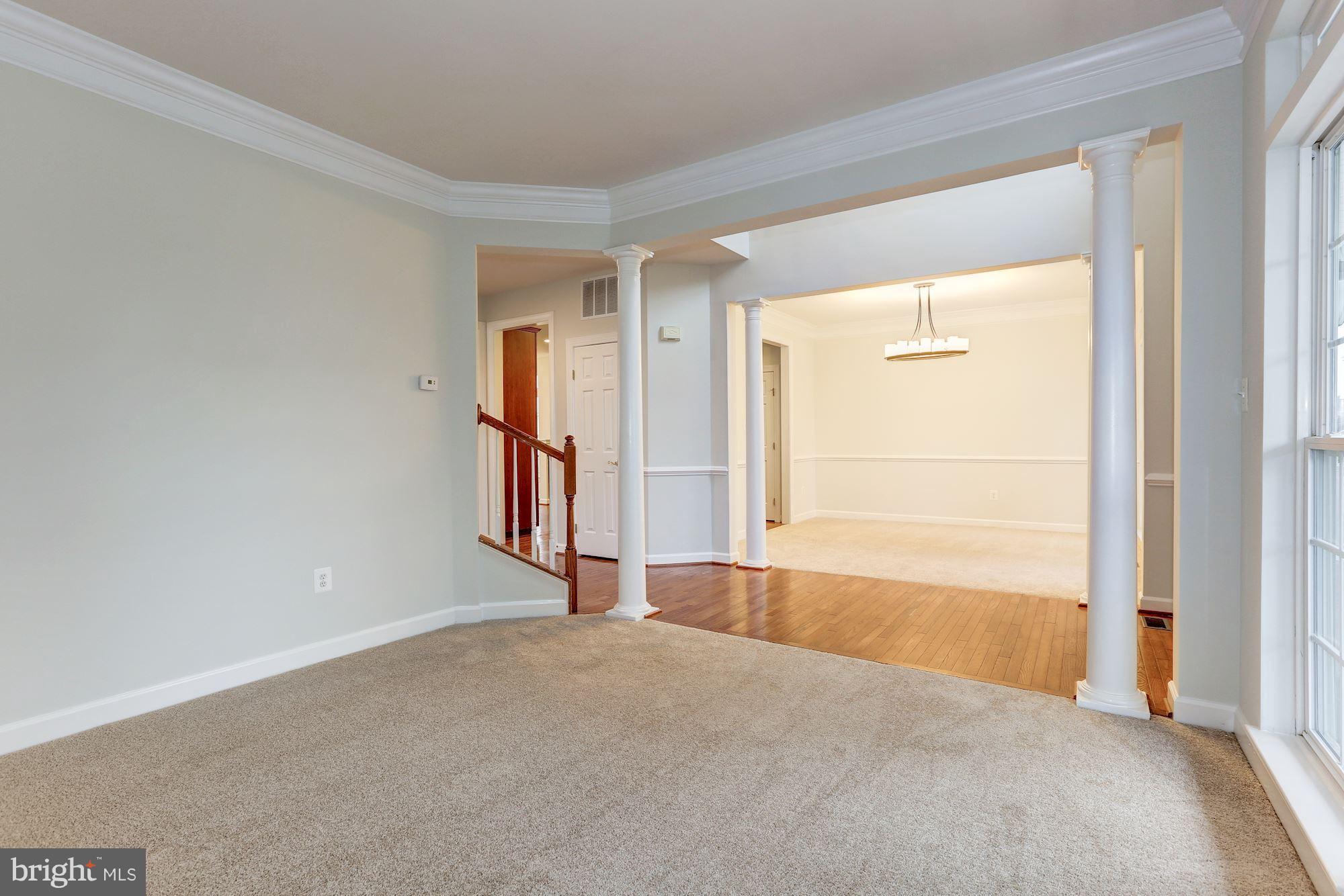 ADAMSTOWN COMMONS - Residential Lease