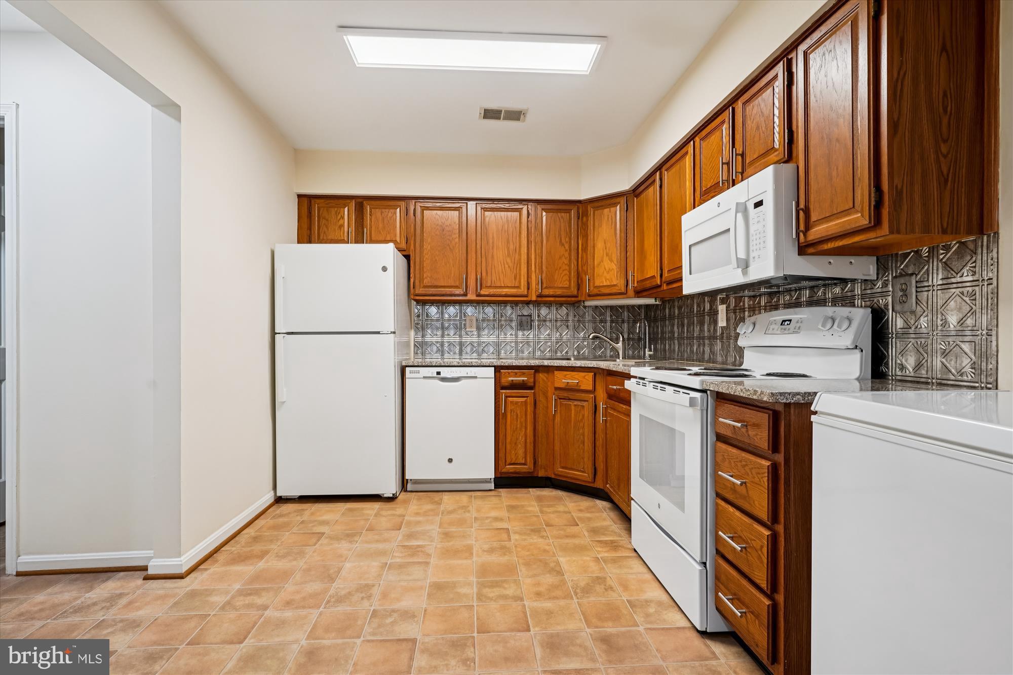 VILLAGES OF MARLBOROUGH - Residential