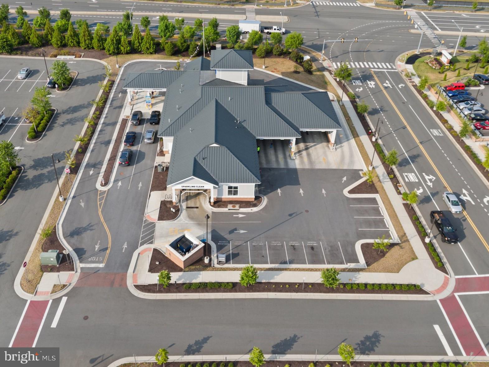 100 ROBINSON MILL PLAZA SE