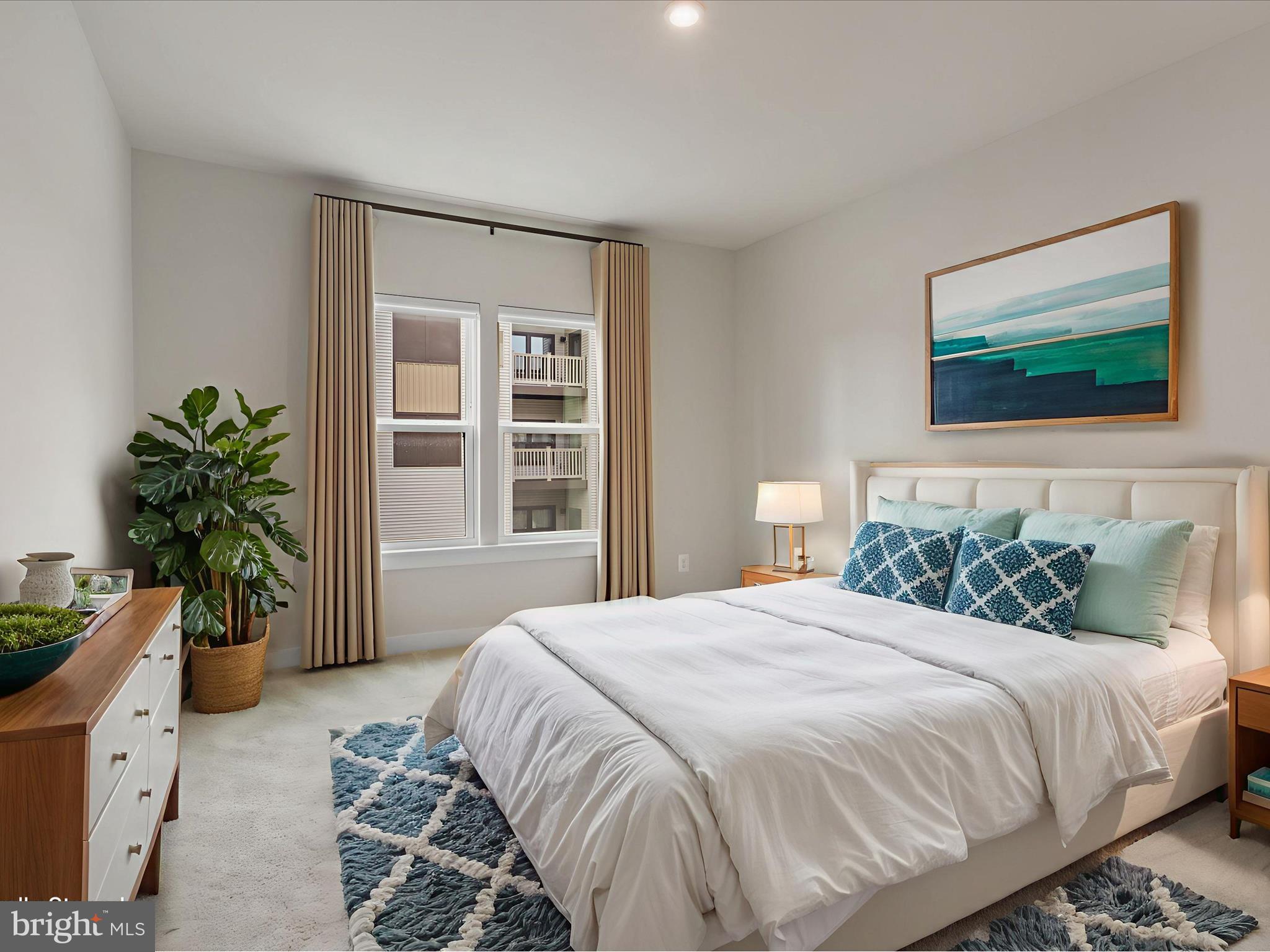 LOUDOUN VIEW CONDO FLATS - Residential