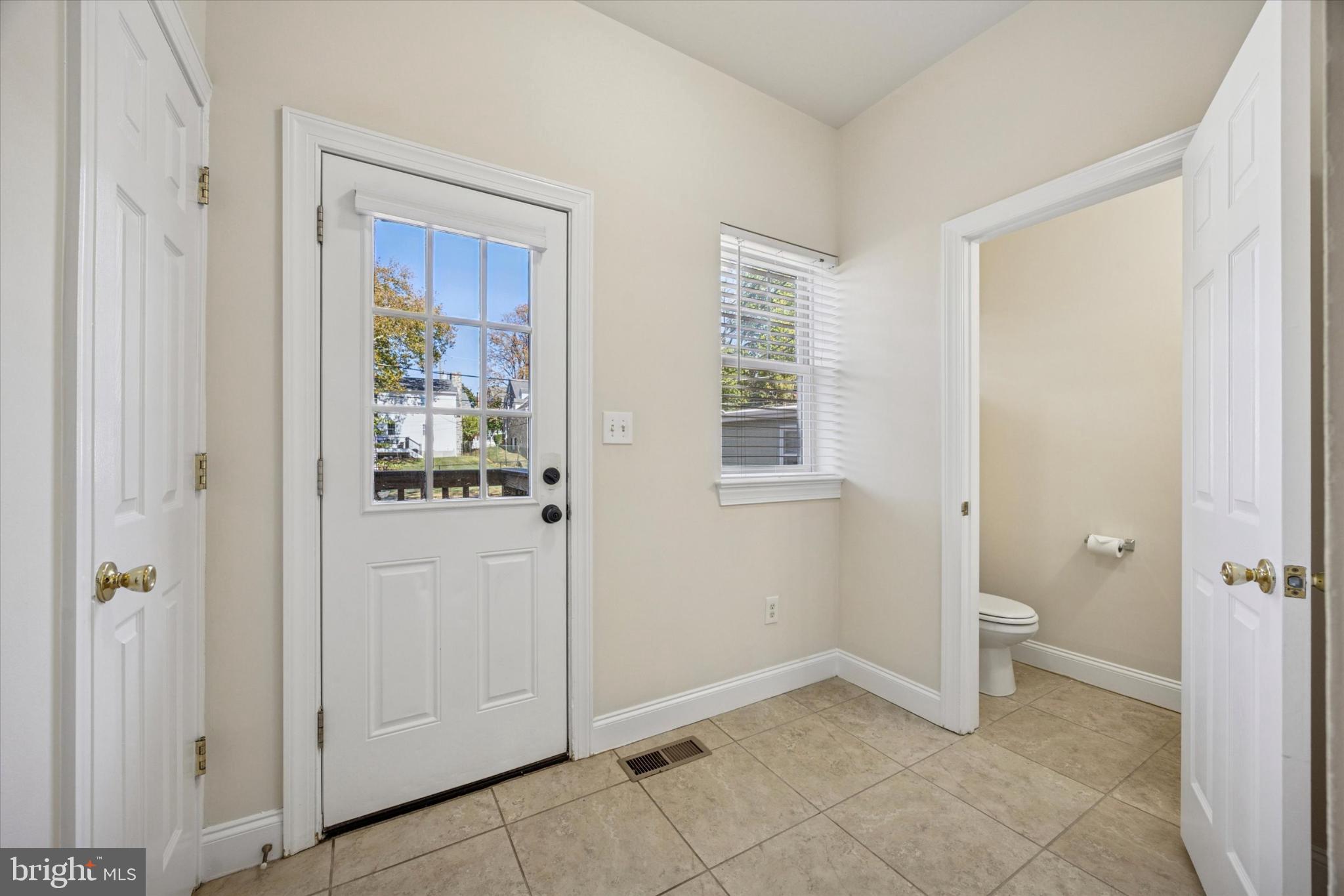 POTTSTOWN - Residential