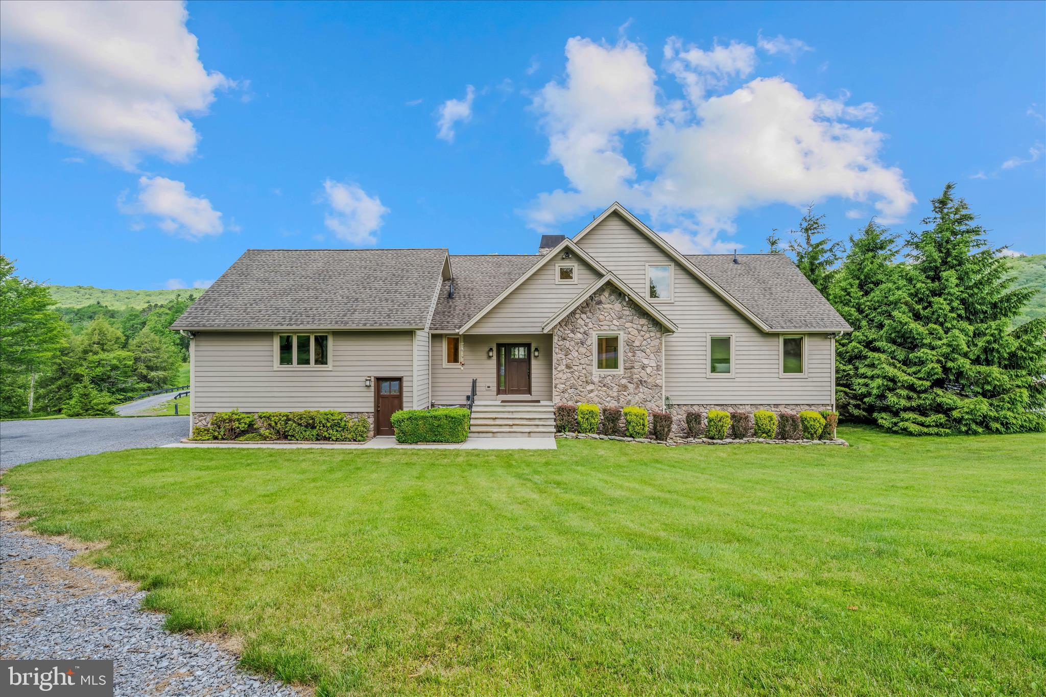 344 MALLOW LAKE DRIVE