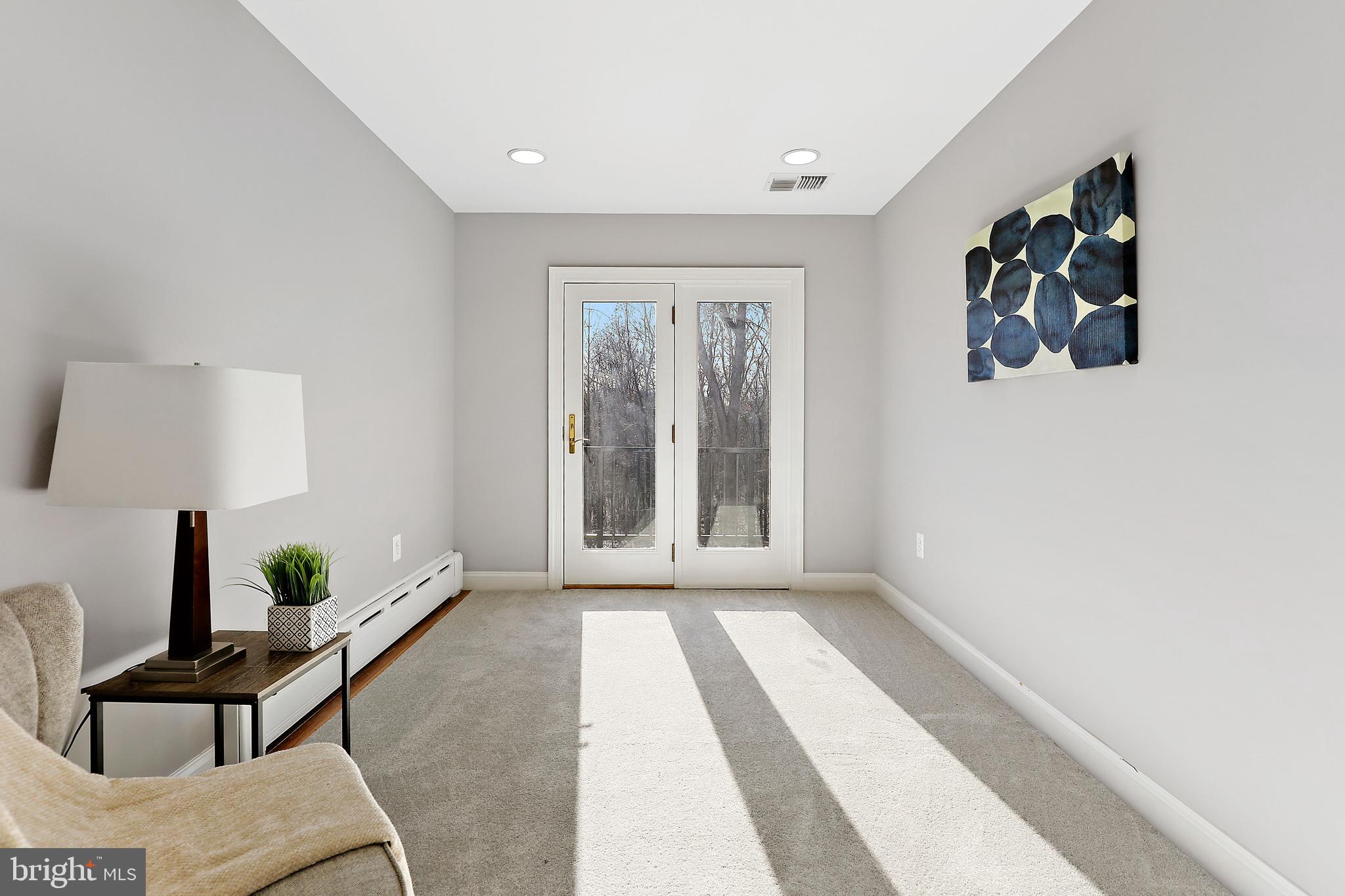 MIDSUMMER HILL - Residential