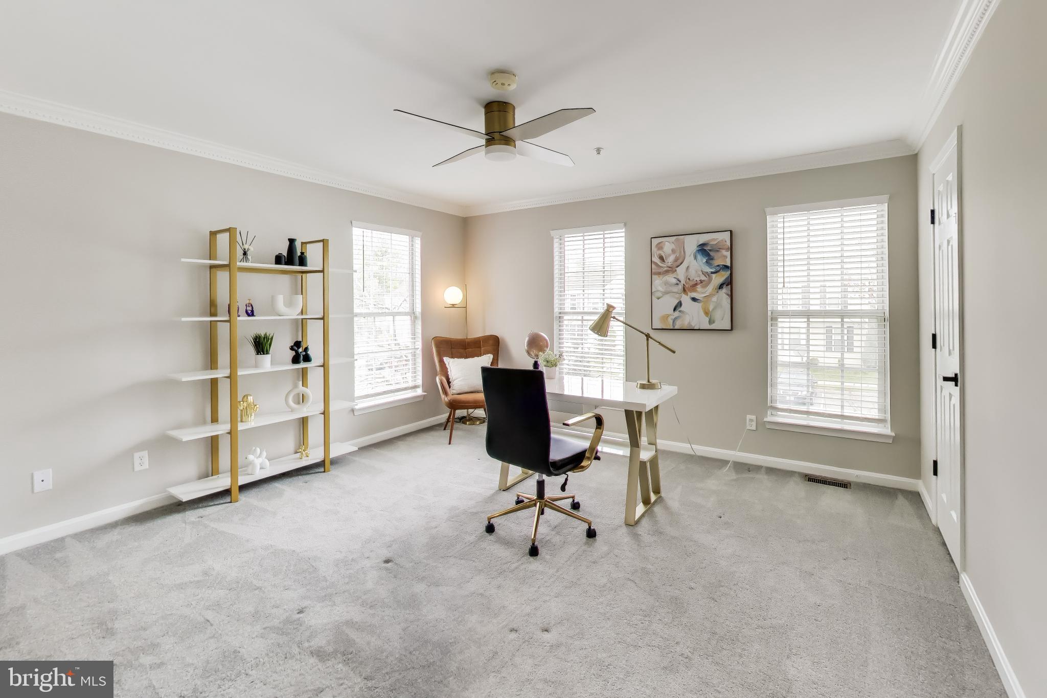 CLOVERLEAF COMMONS - Residential