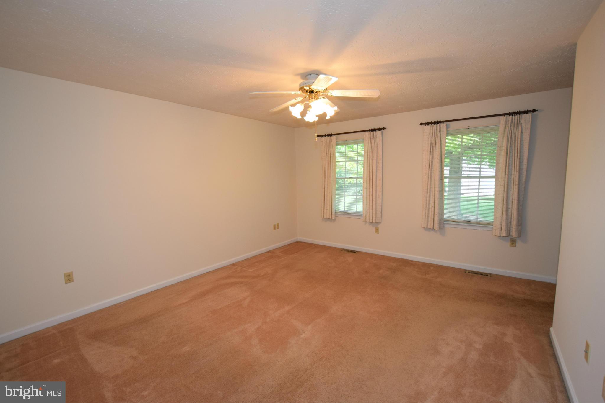 EPARD ESTATES - Residential