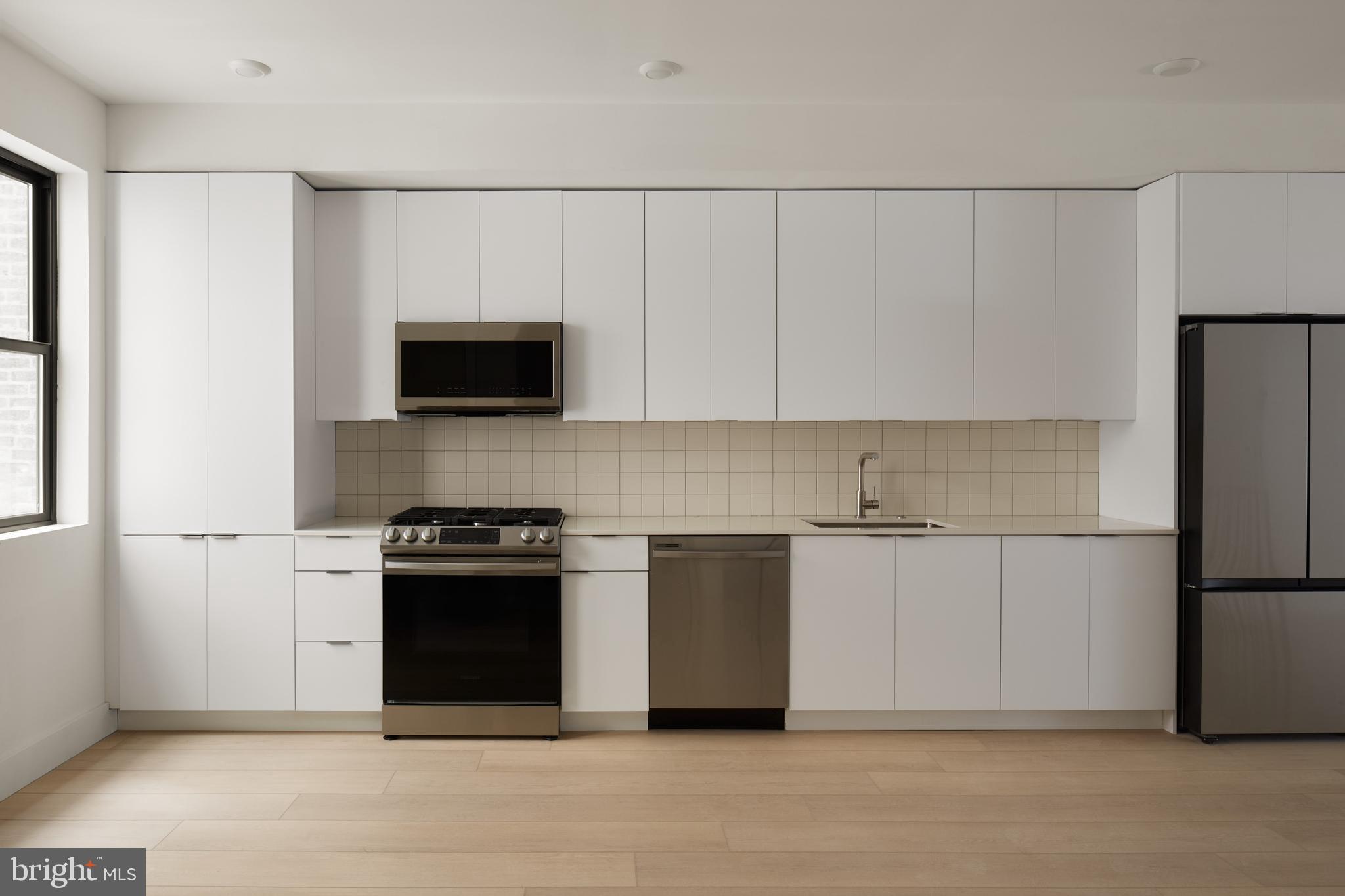 FRANCISVILLE - Residential Lease