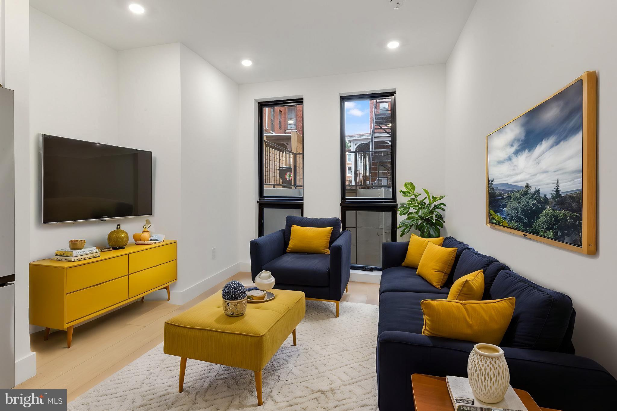 FRANCISVILLE - Residential Lease