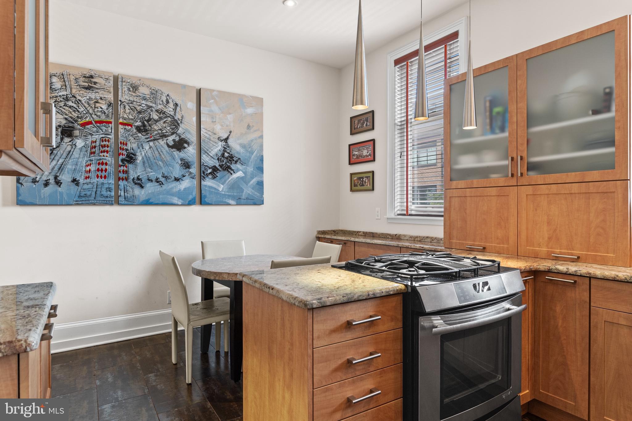 RITTENHOUSE SQUARE - Residential