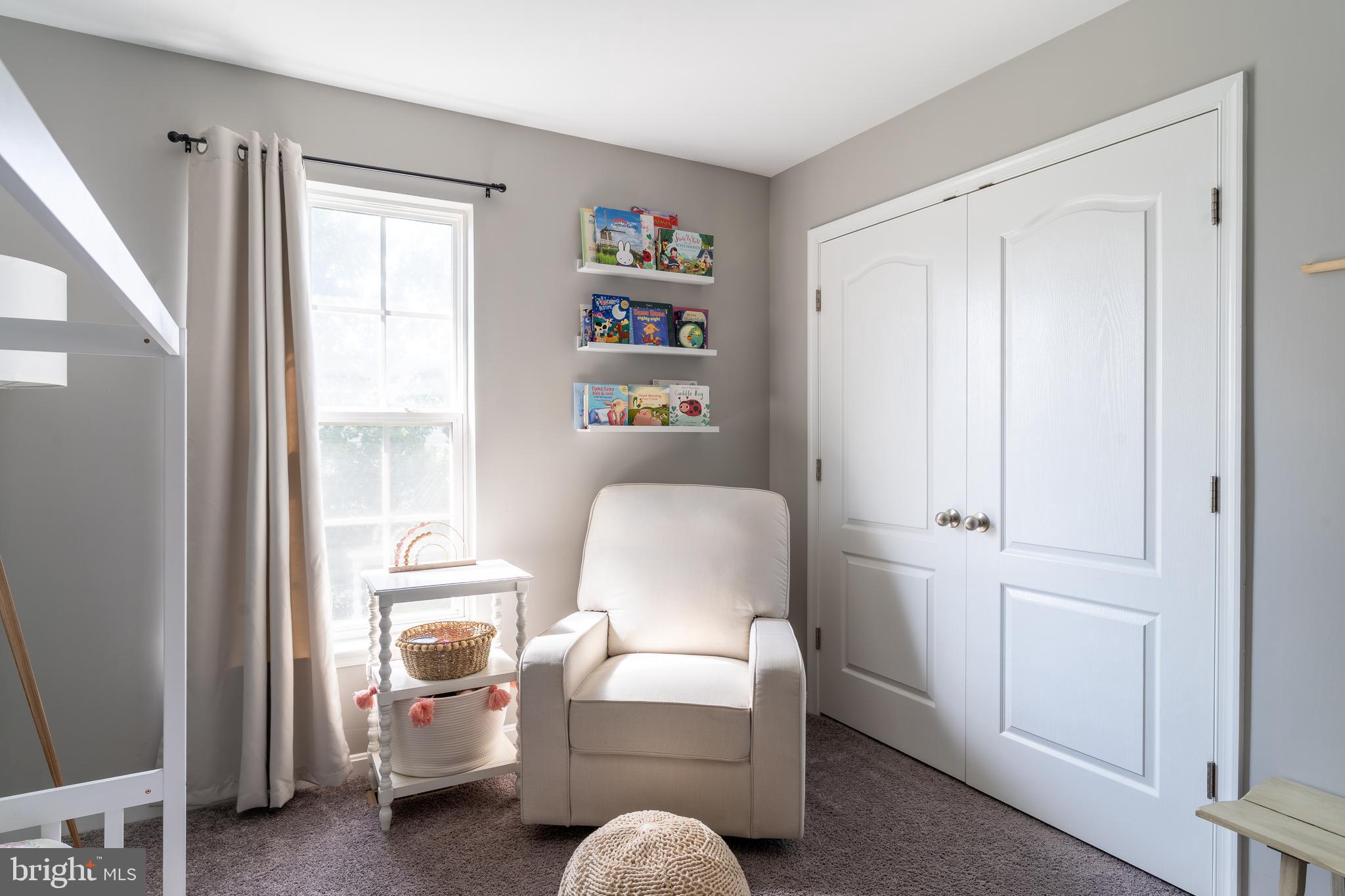 THE VILLAGE OF WASHINGTON TRAIL - Residential