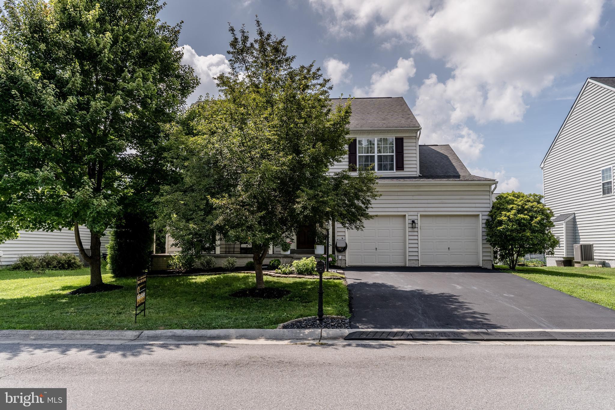 195 DINWIDDIE WAY