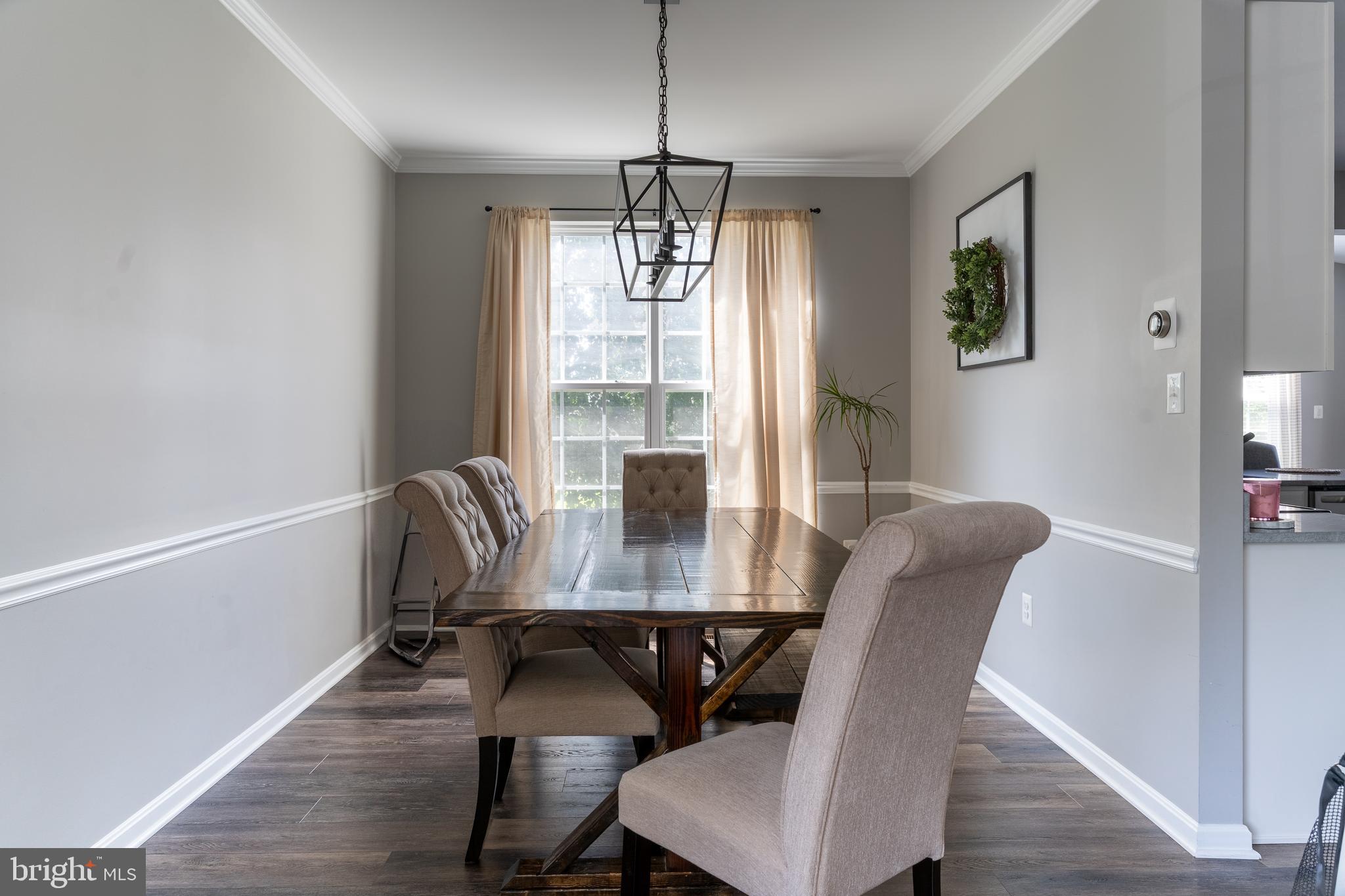 THE VILLAGE OF WASHINGTON TRAIL - Residential