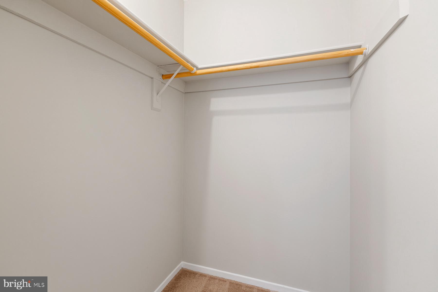 HUNTERS SQUARE - Residential Lease