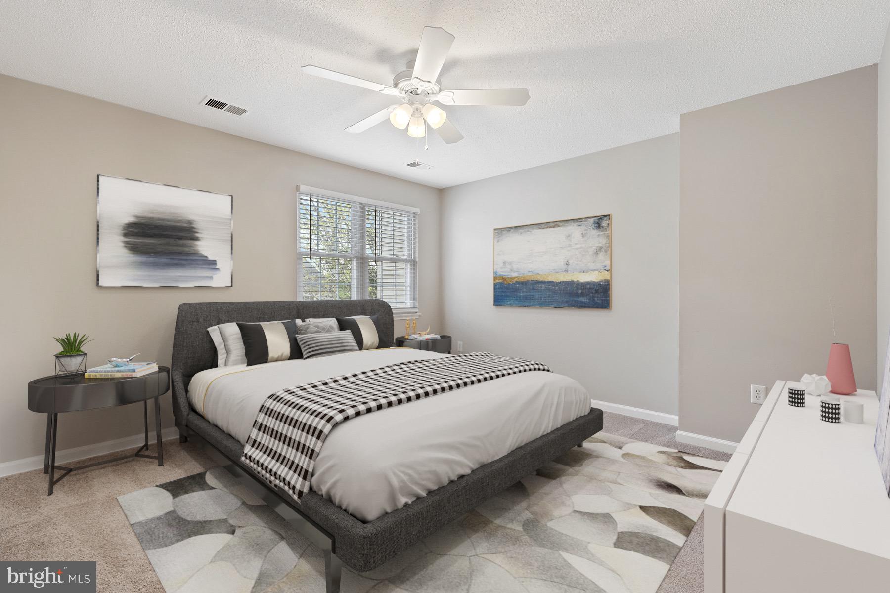 HUNTERS SQUARE - Residential Lease