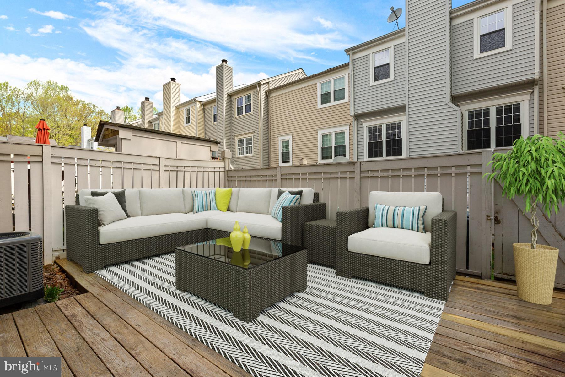 HUNTERS SQUARE - Residential Lease