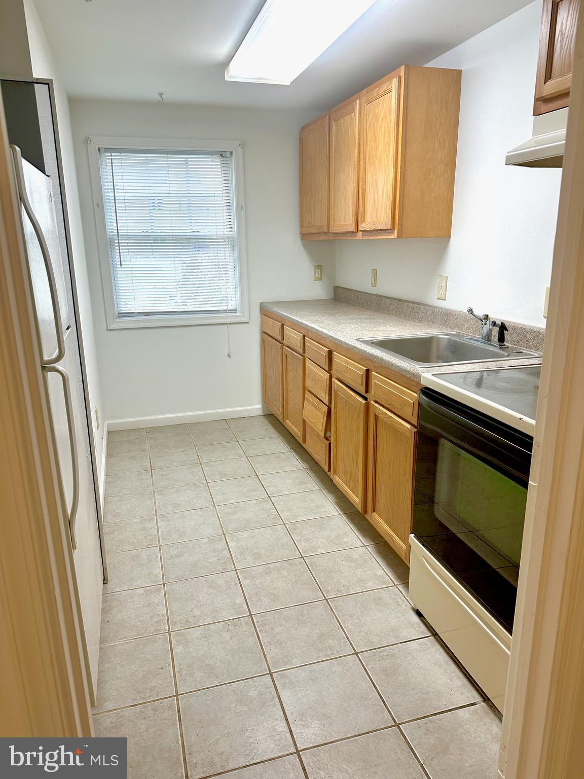 EASTON - Residential Lease