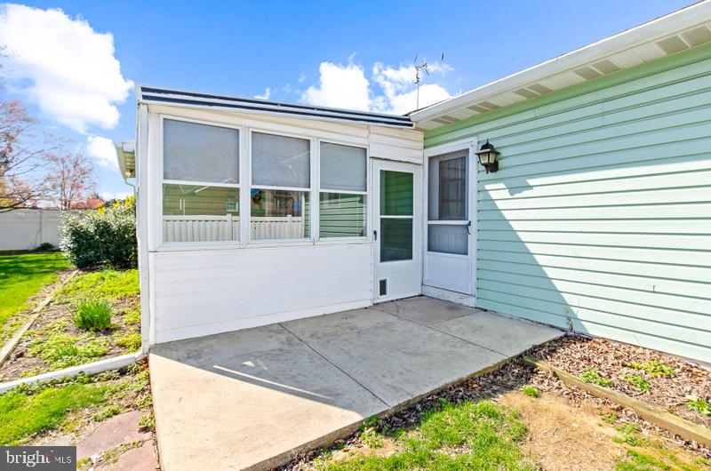 NEW HOLLAND BOROUGH - Residential