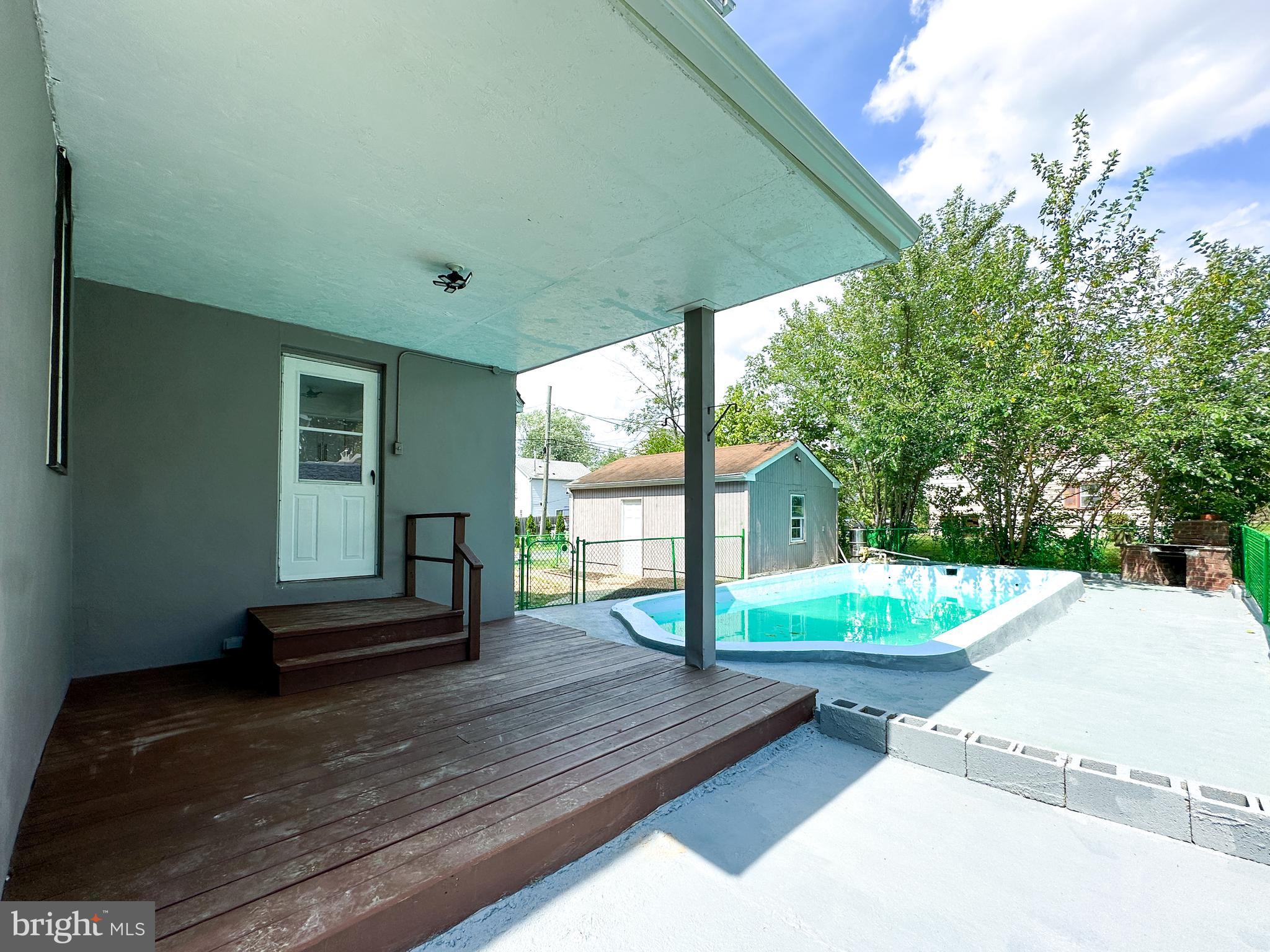 EDDINGTON PARK - Residential