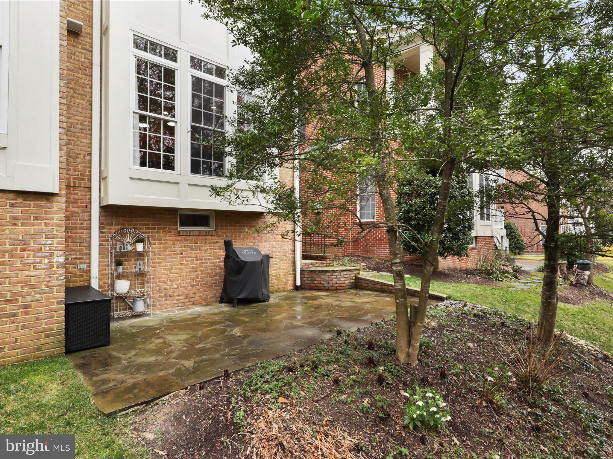 CEDAR GROVE - Residential