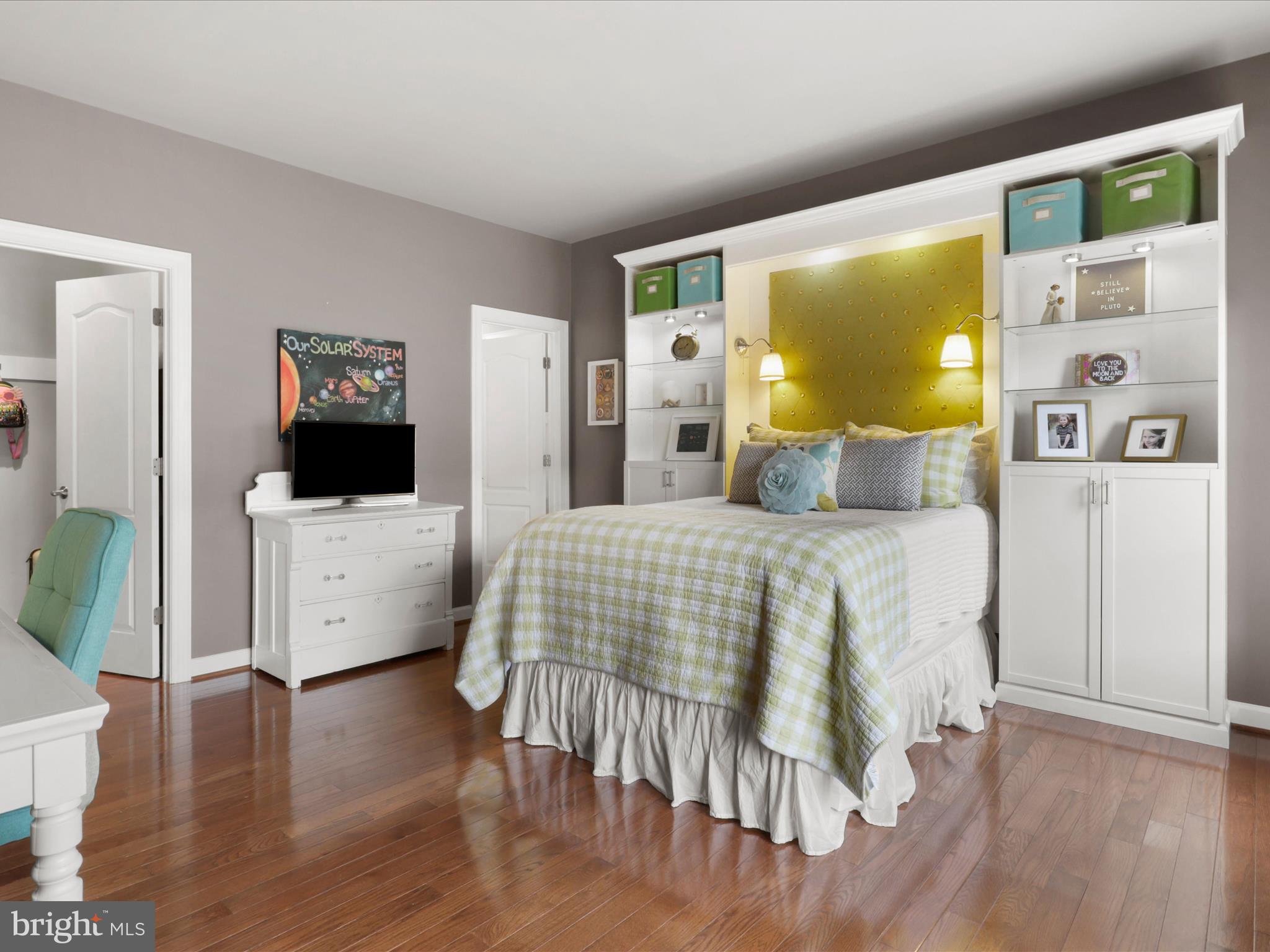 CEDAR GROVE - Residential