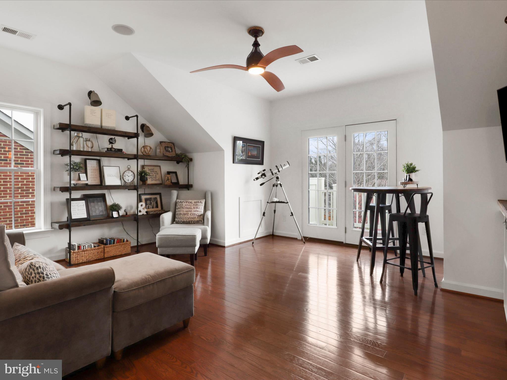 CEDAR GROVE - Residential