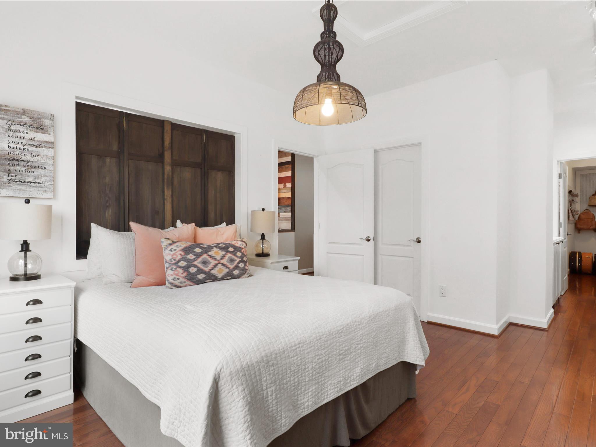 CEDAR GROVE - Residential