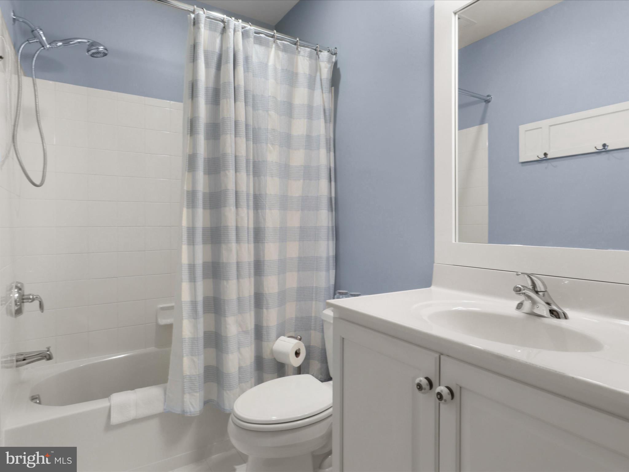 CEDAR GROVE - Residential