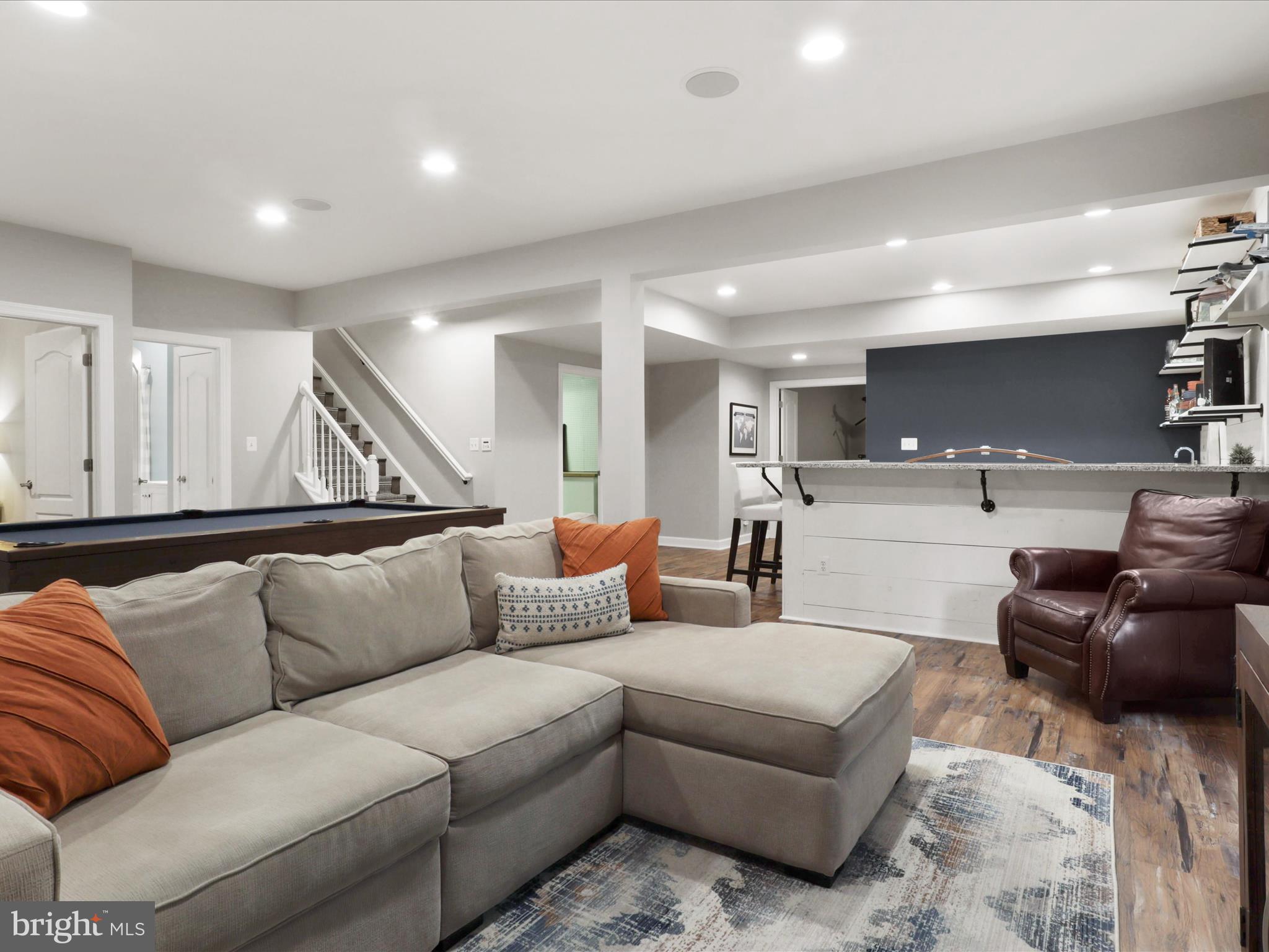 CEDAR GROVE - Residential