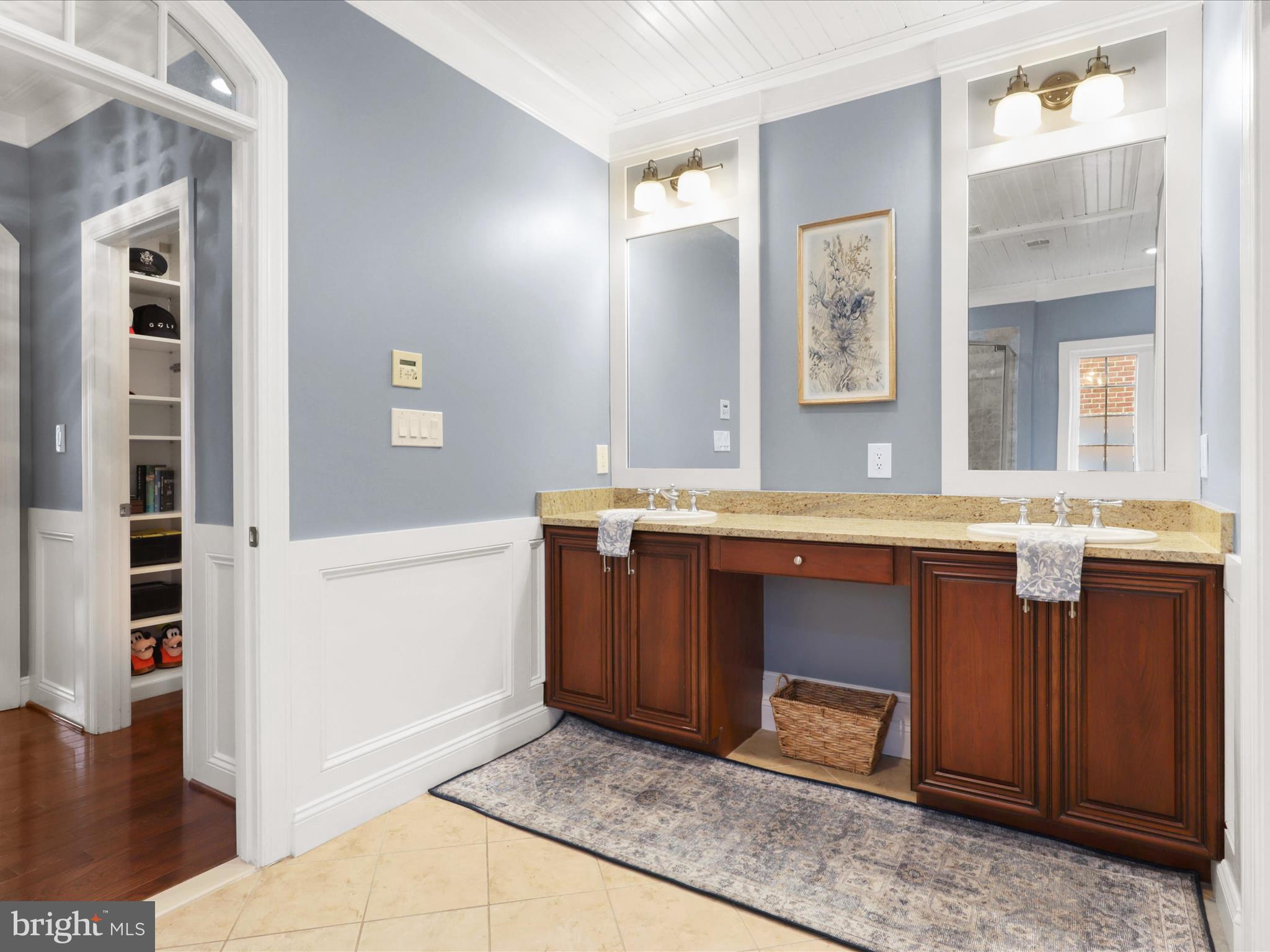 CEDAR GROVE - Residential