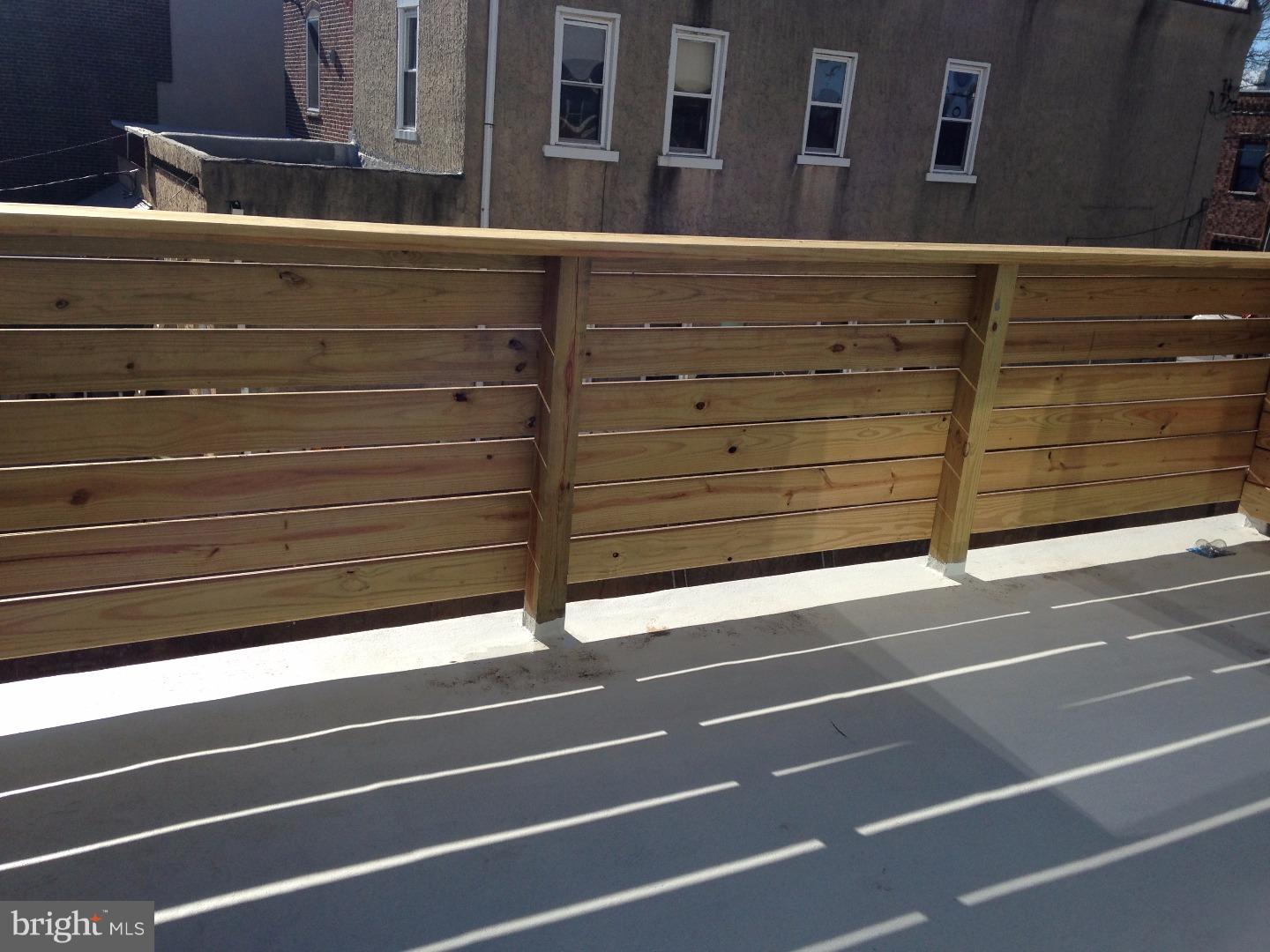 PORT RICHMOND - Residential