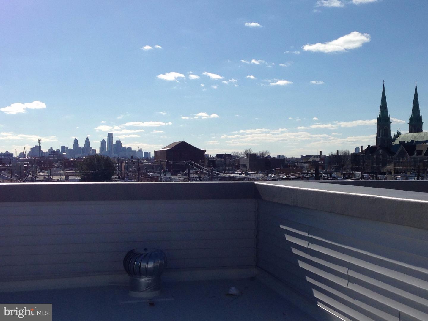 PORT RICHMOND - Residential