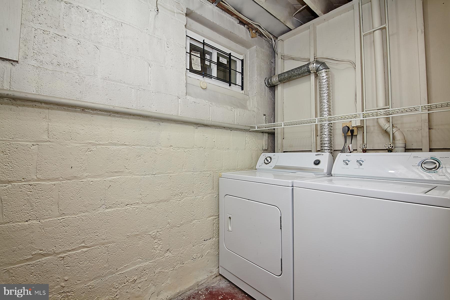 FAIRLINGTON VILLAGES - Residential Lease